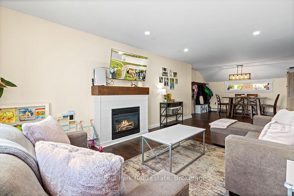 Photo 13 of 2096 3rd Avenue W, Owen Sound — HOMEH