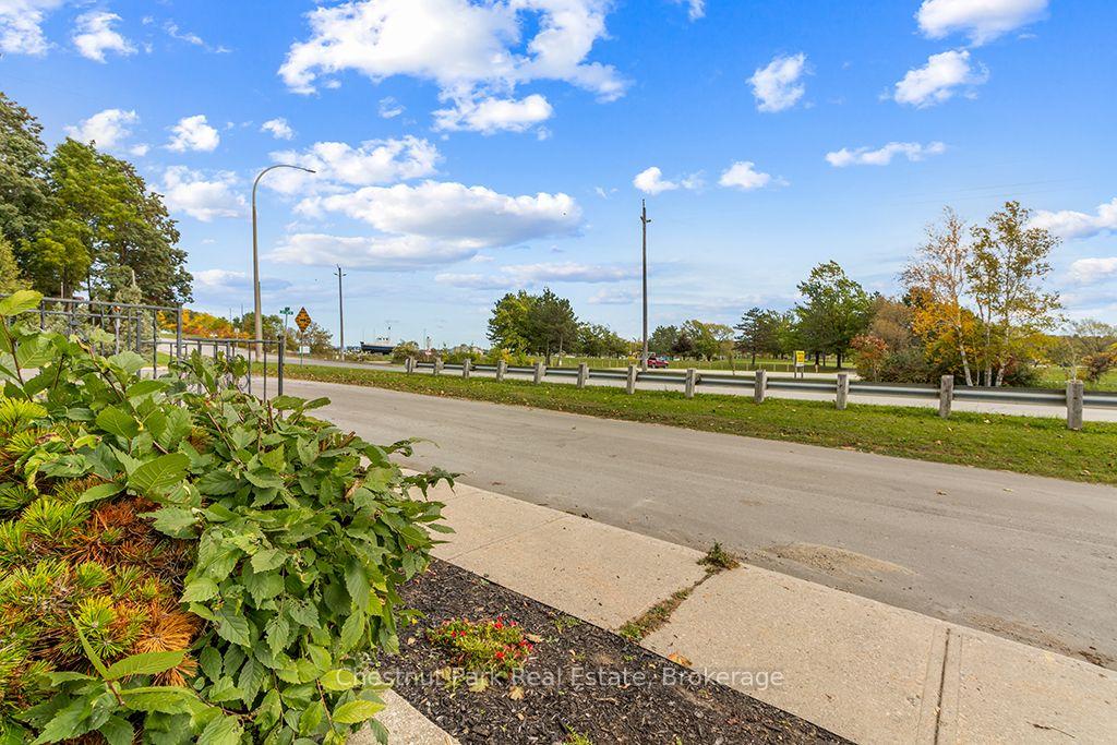 Photo 30 of 2096 3rd Avenue W, Owen Sound — HOMEH
