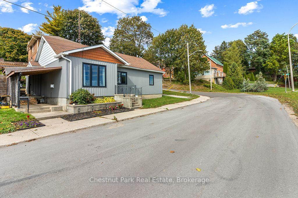 Photo 45 of 2096 3rd Avenue W, Owen Sound — HOMEH