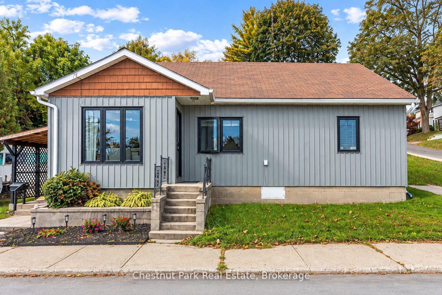 Photo 2 of 2096 3rd Avenue W, Owen Sound — HOMEH
