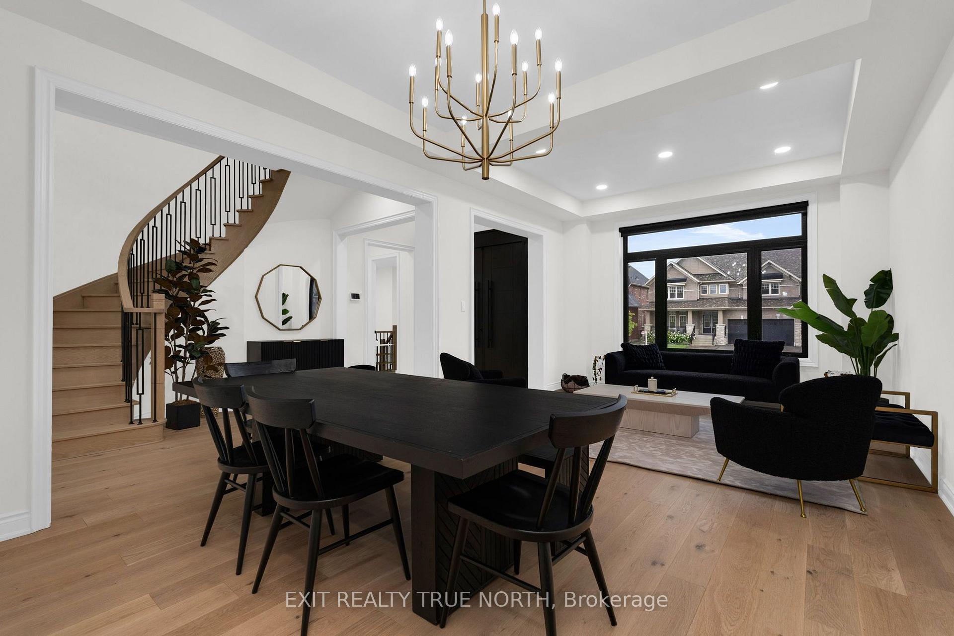 Photo 9 of 106 Rugman Crescent, Springwater, Centre Vespra — HOMEH
