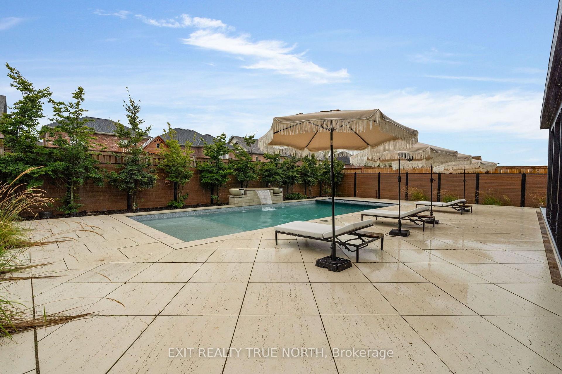 Photo 14 of 106 Rugman Crescent, Springwater, Centre Vespra — HOMEH