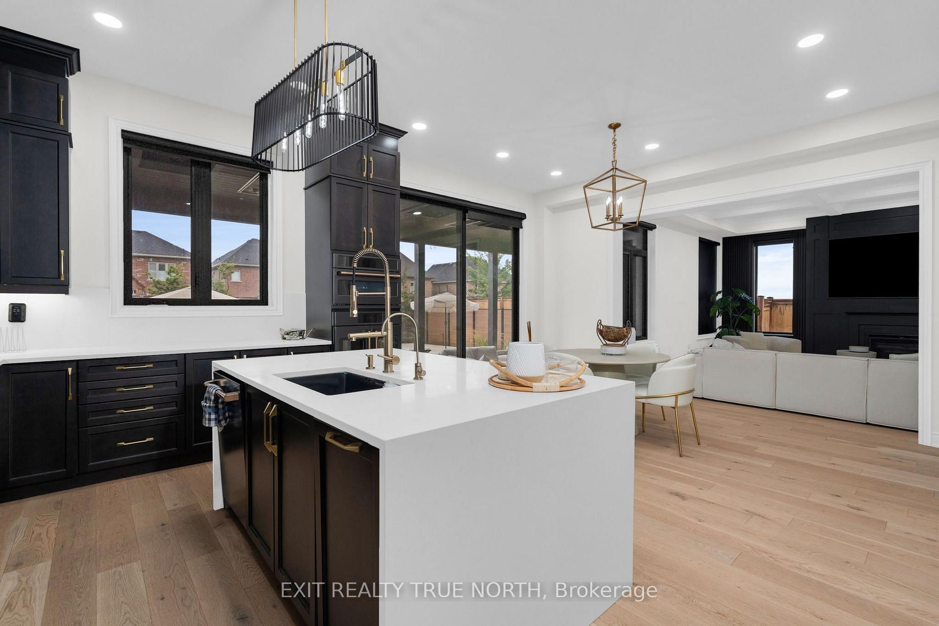 Photo 21 of 106 Rugman Crescent, Springwater, Centre Vespra — HOMEH