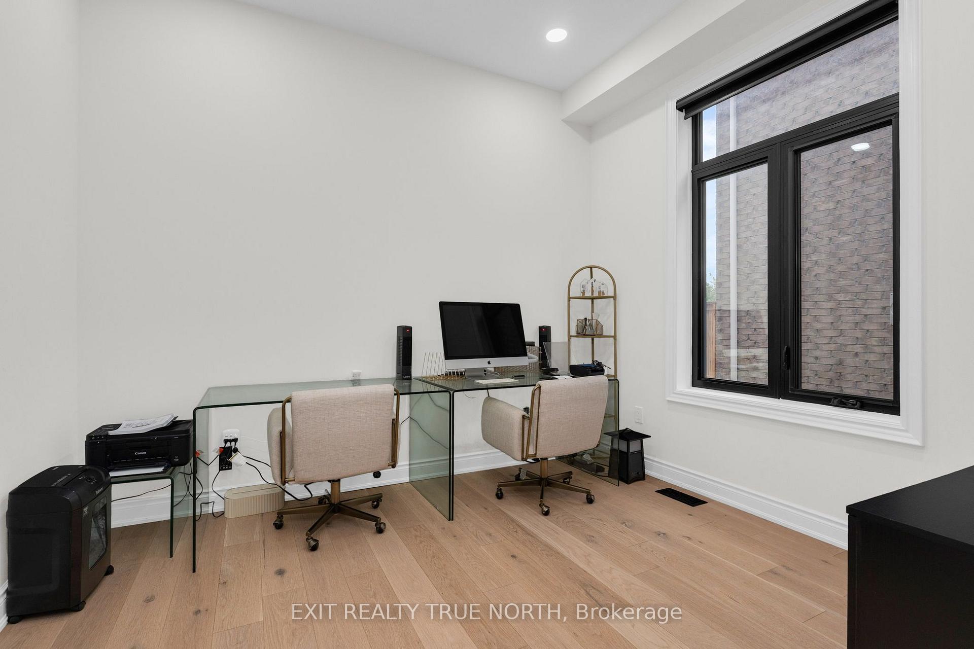 Photo 27 of 106 Rugman Crescent, Springwater, Centre Vespra — HOMEH