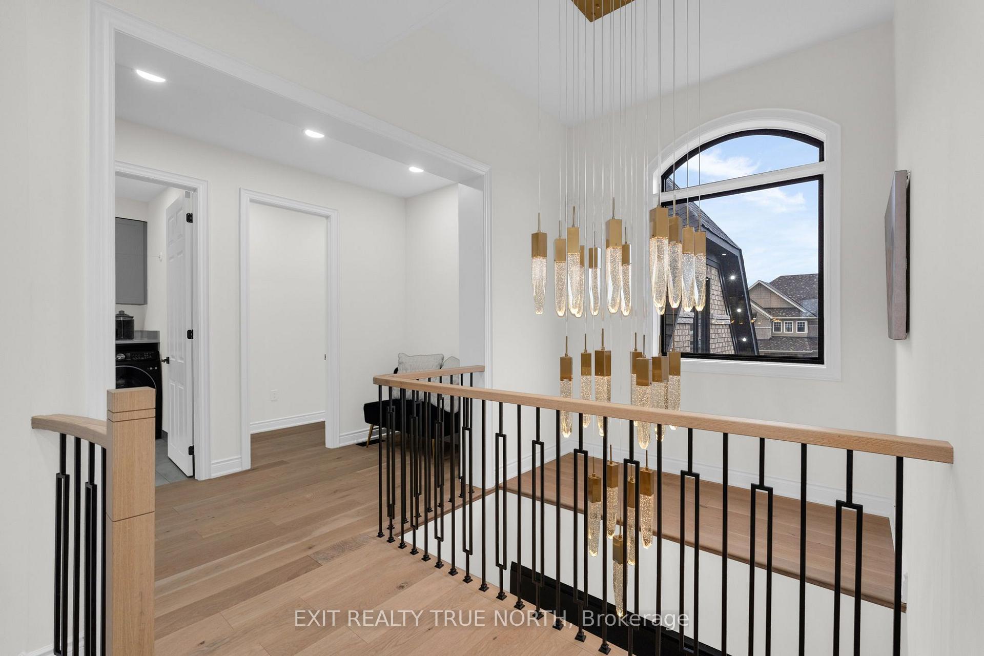 Photo 29 of 106 Rugman Crescent, Springwater, Centre Vespra — HOMEH
