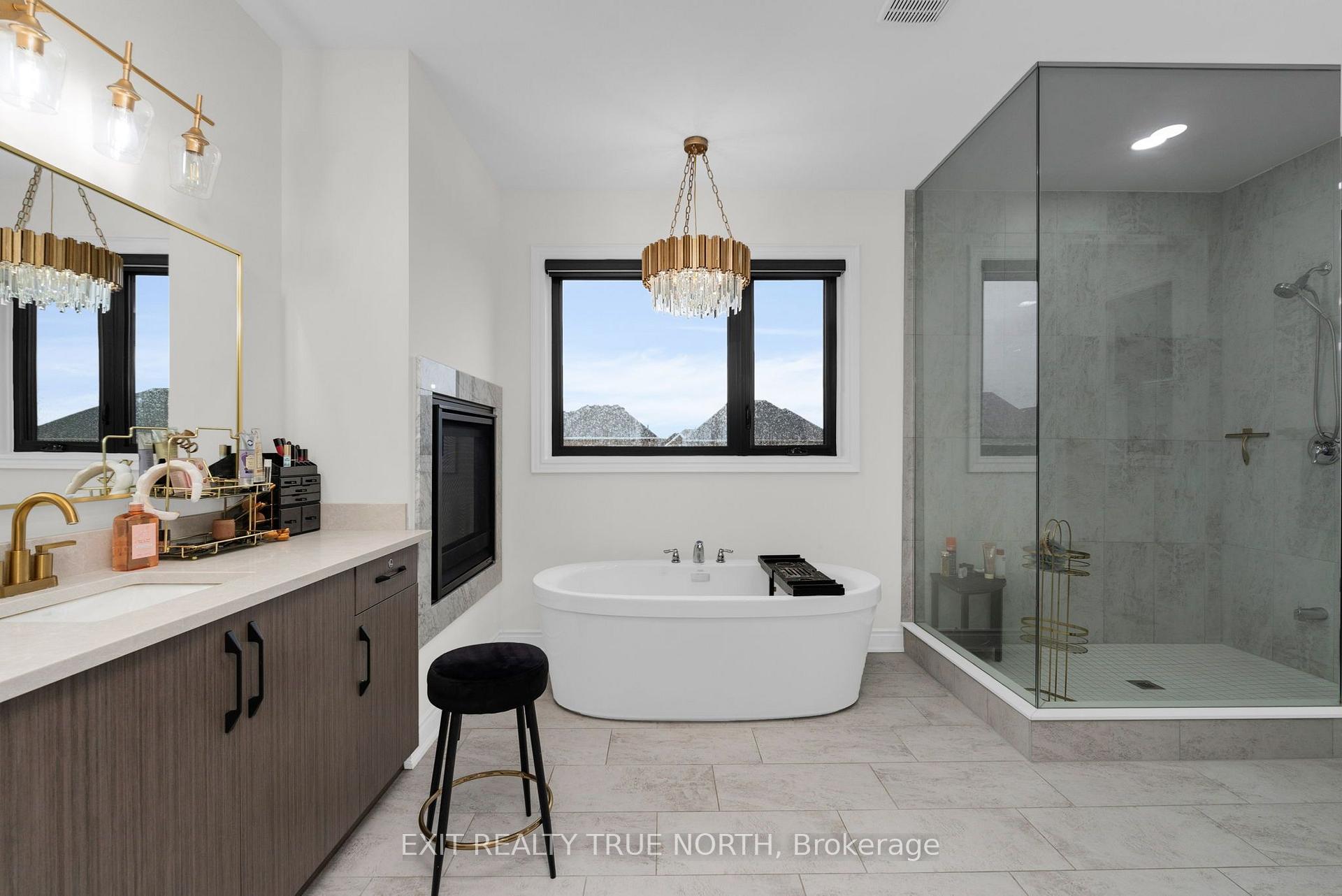 Photo 32 of 106 Rugman Crescent, Springwater, Centre Vespra — HOMEH