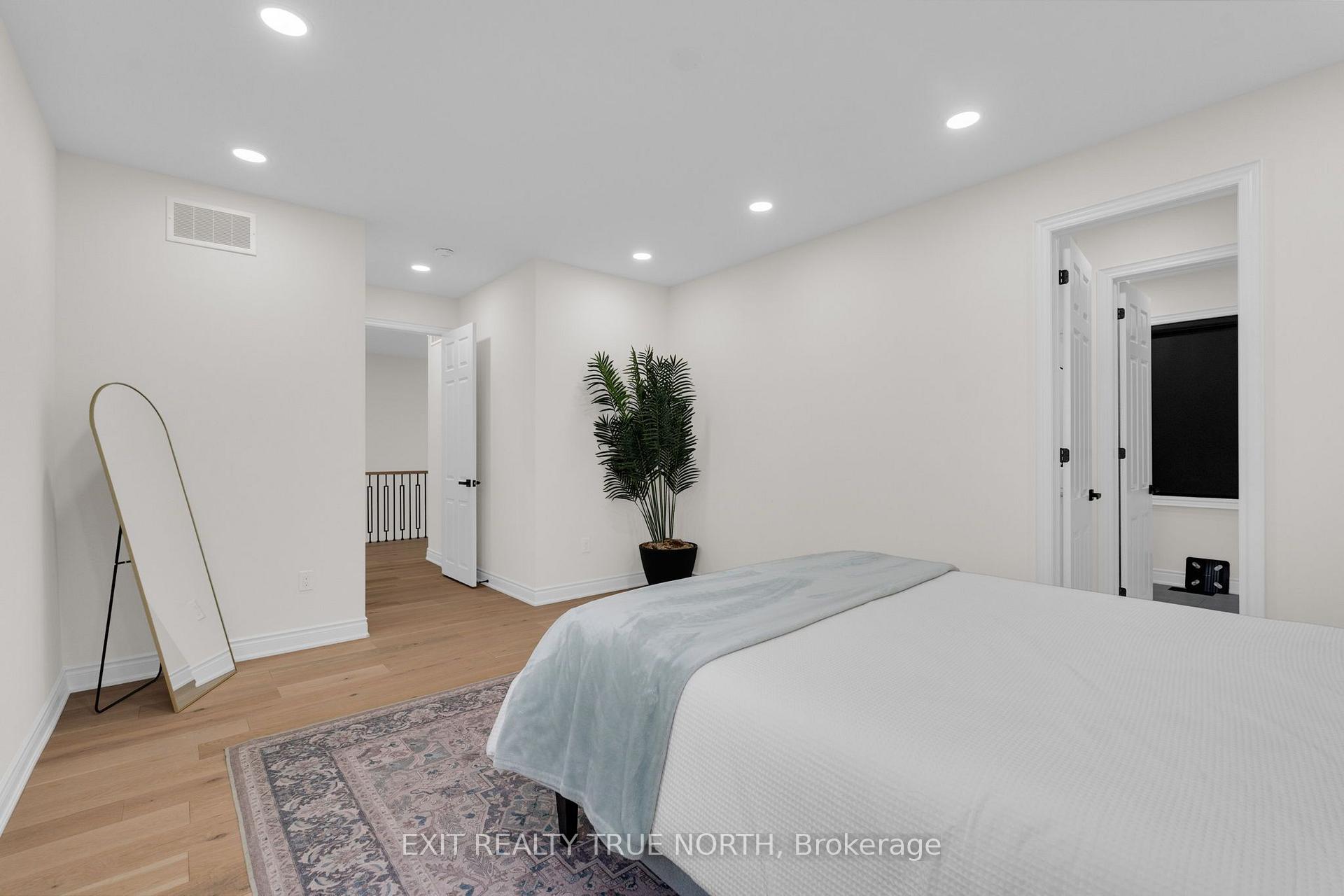 Photo 36 of 106 Rugman Crescent, Springwater, Centre Vespra — HOMEH