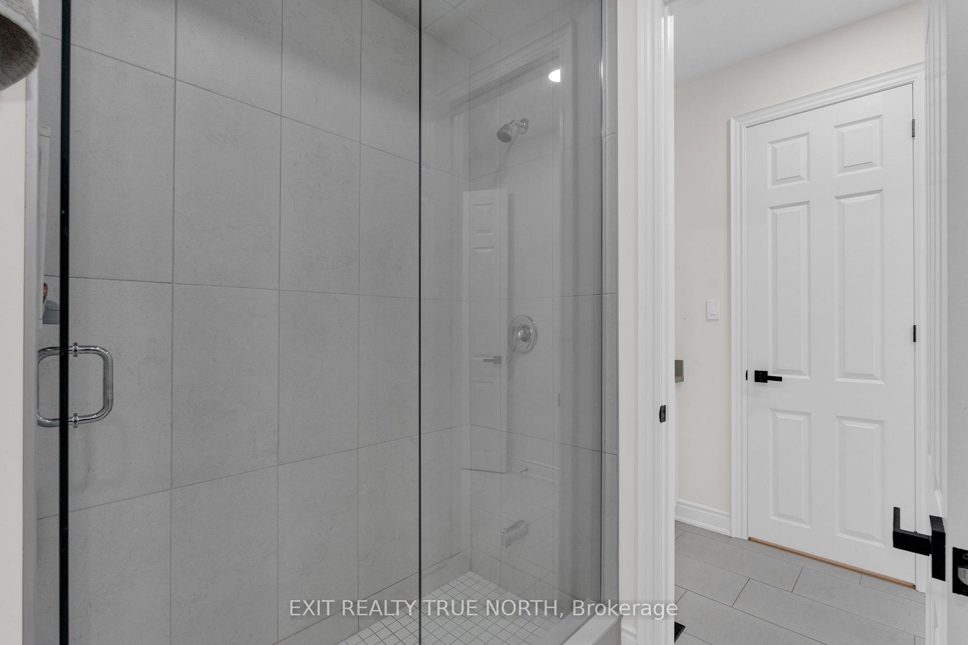 Photo 38 of 106 Rugman Crescent, Springwater, Centre Vespra — HOMEH