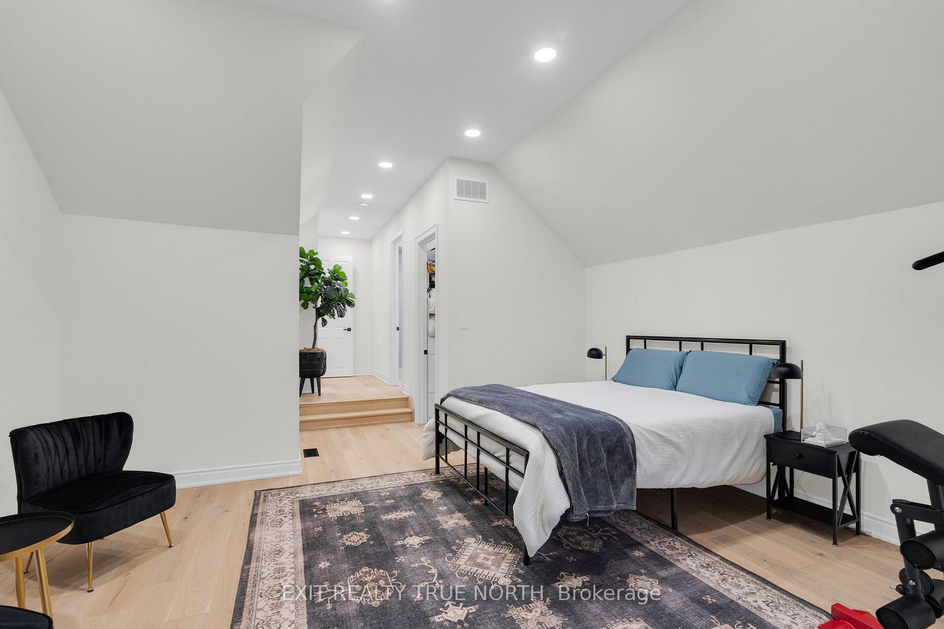 Photo 41 of 106 Rugman Crescent, Springwater, Centre Vespra — HOMEH