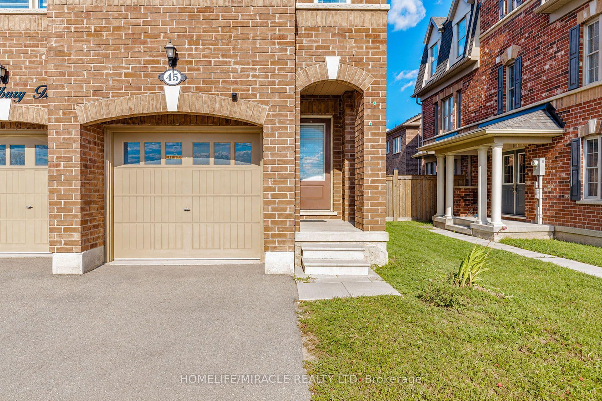 Photo 3 of 45 Padbury Trail, Brampton, Northwest Brampton — HOMEH
