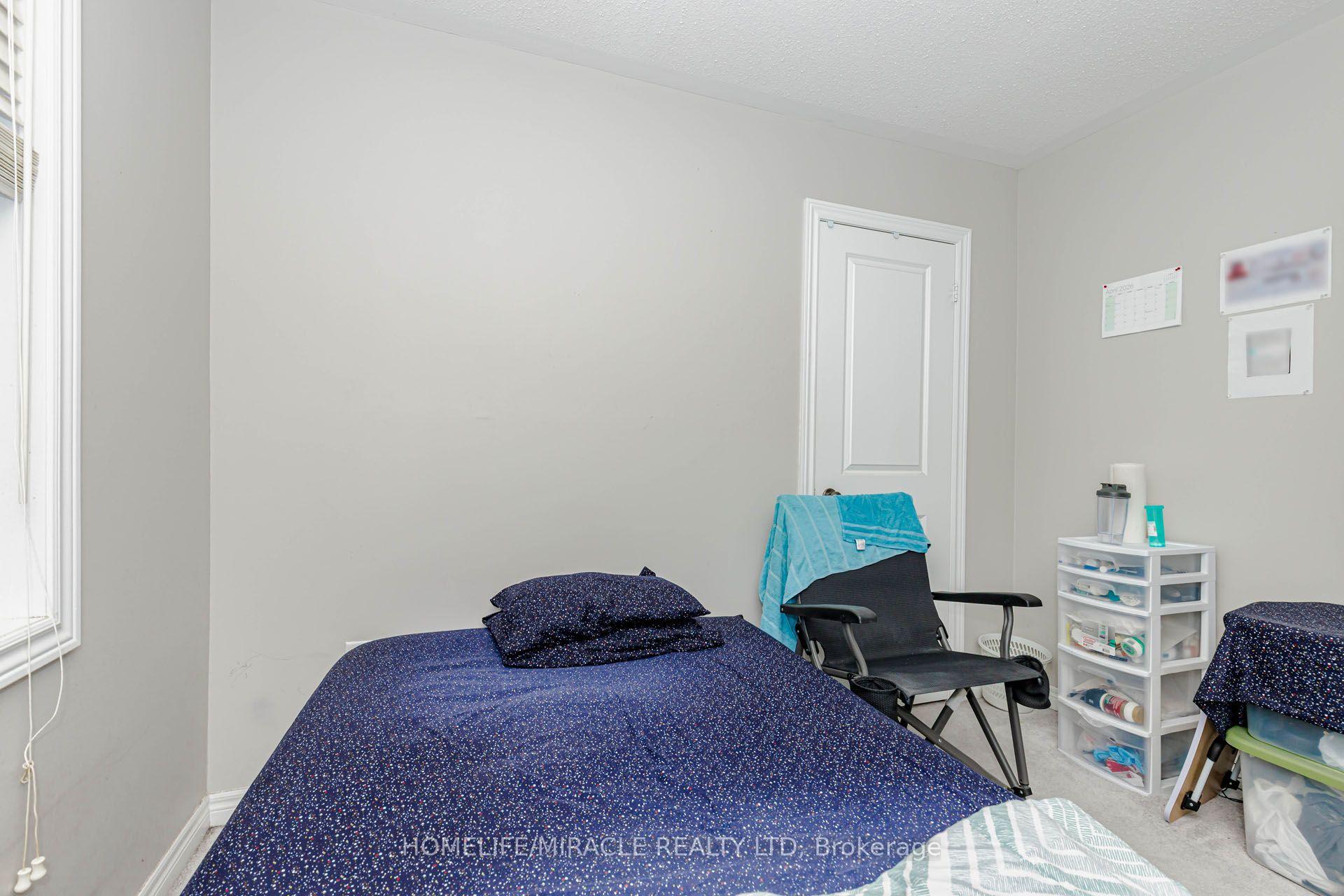 Photo 36 of 45 Padbury Trail, Brampton, Northwest Brampton — HOMEH