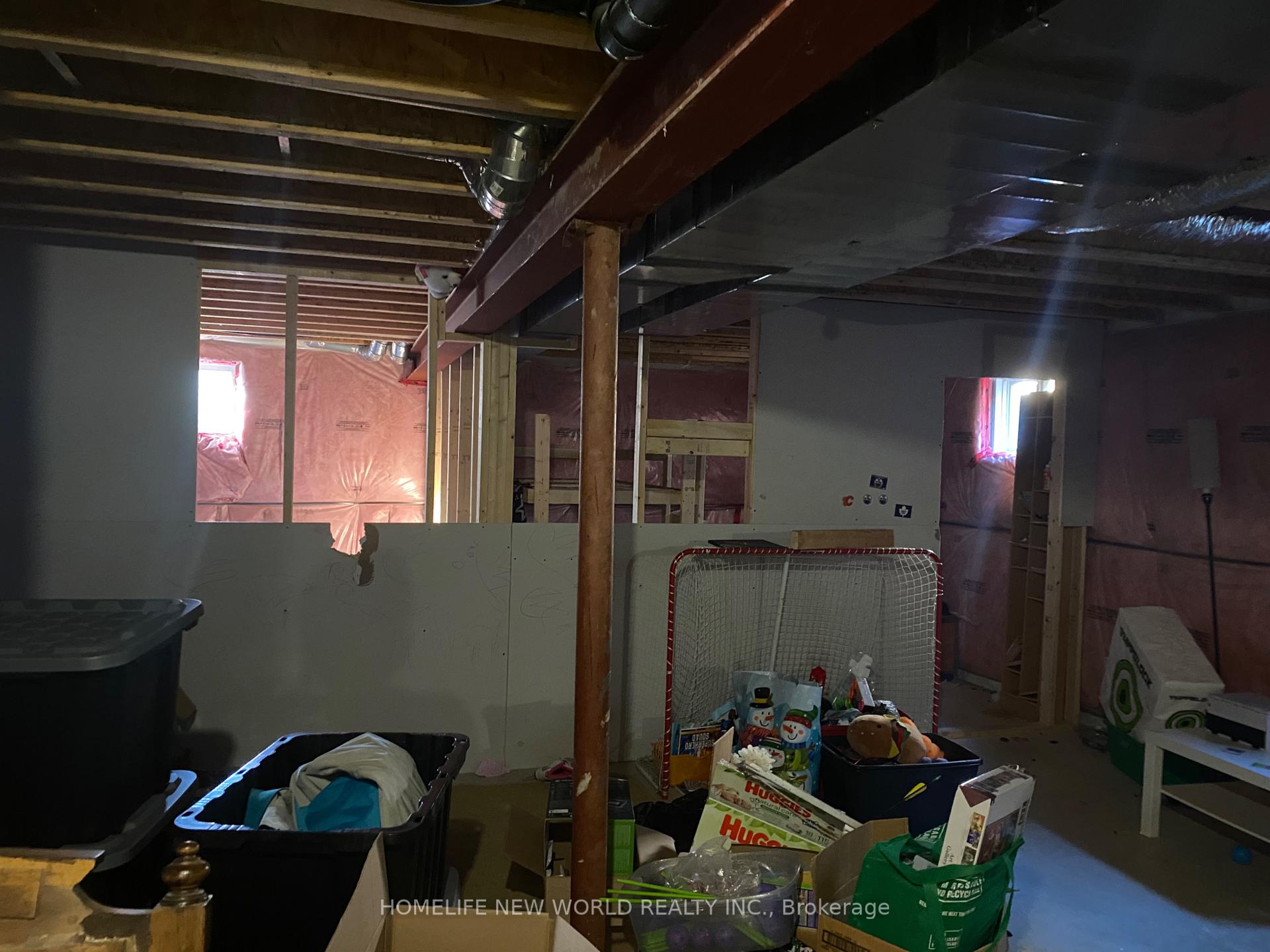 Photo 8 of 7 Ellis Avenue, St. Catharines, Oakdale — HOMEH