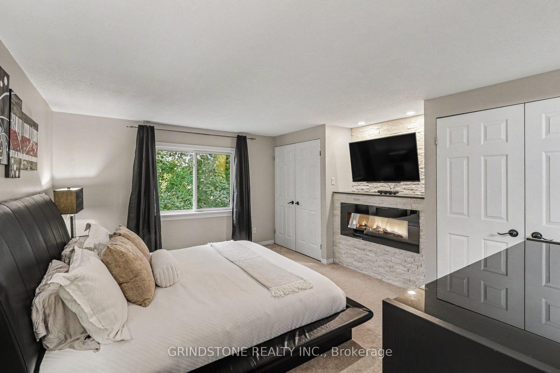 Photo 16 of 32 Rosegarden Crescent, Ottawa, Hunt Club Park/Greenboro — HOMEH