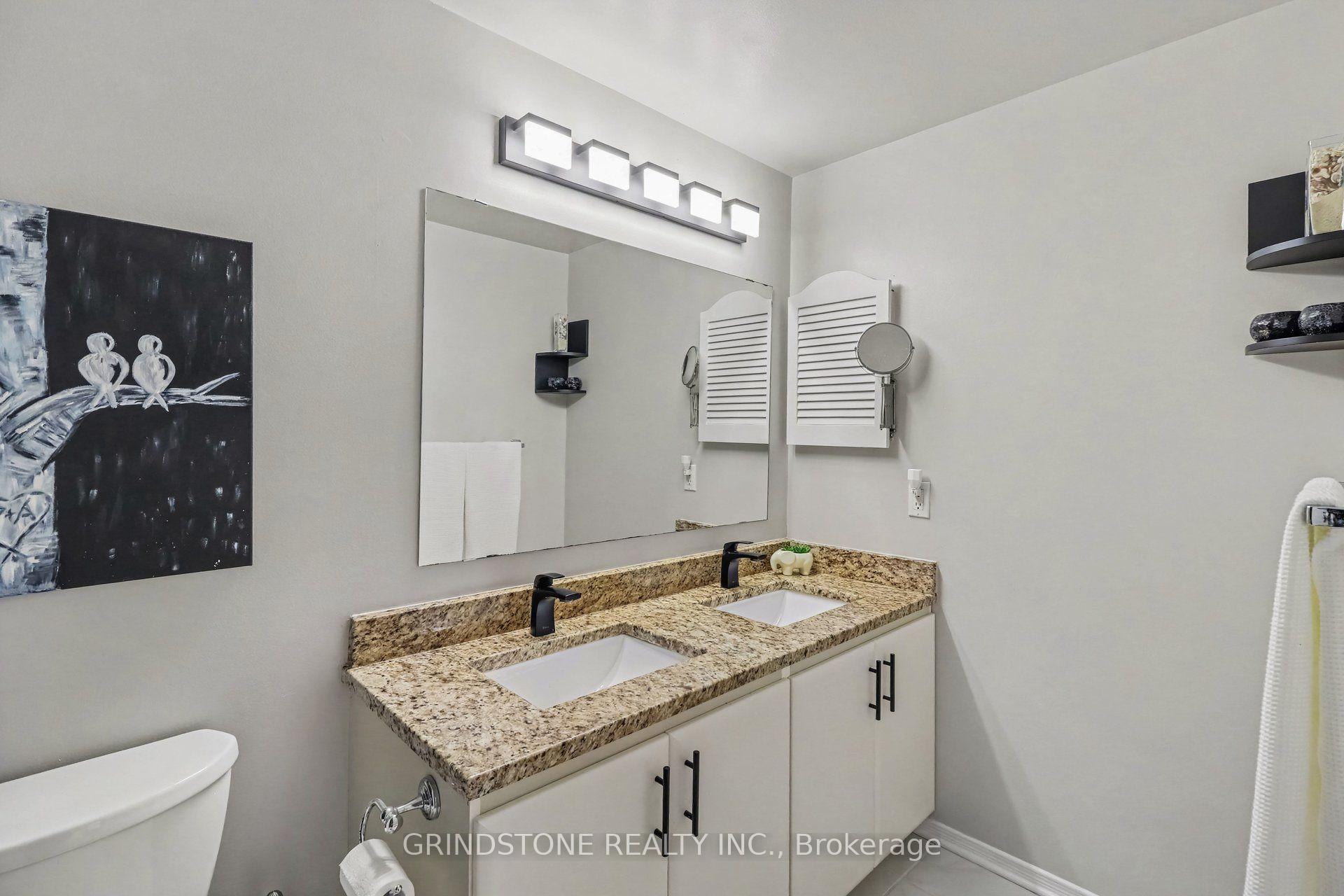 Photo 18 of 32 Rosegarden Crescent, Ottawa, Hunt Club Park/Greenboro — HOMEH