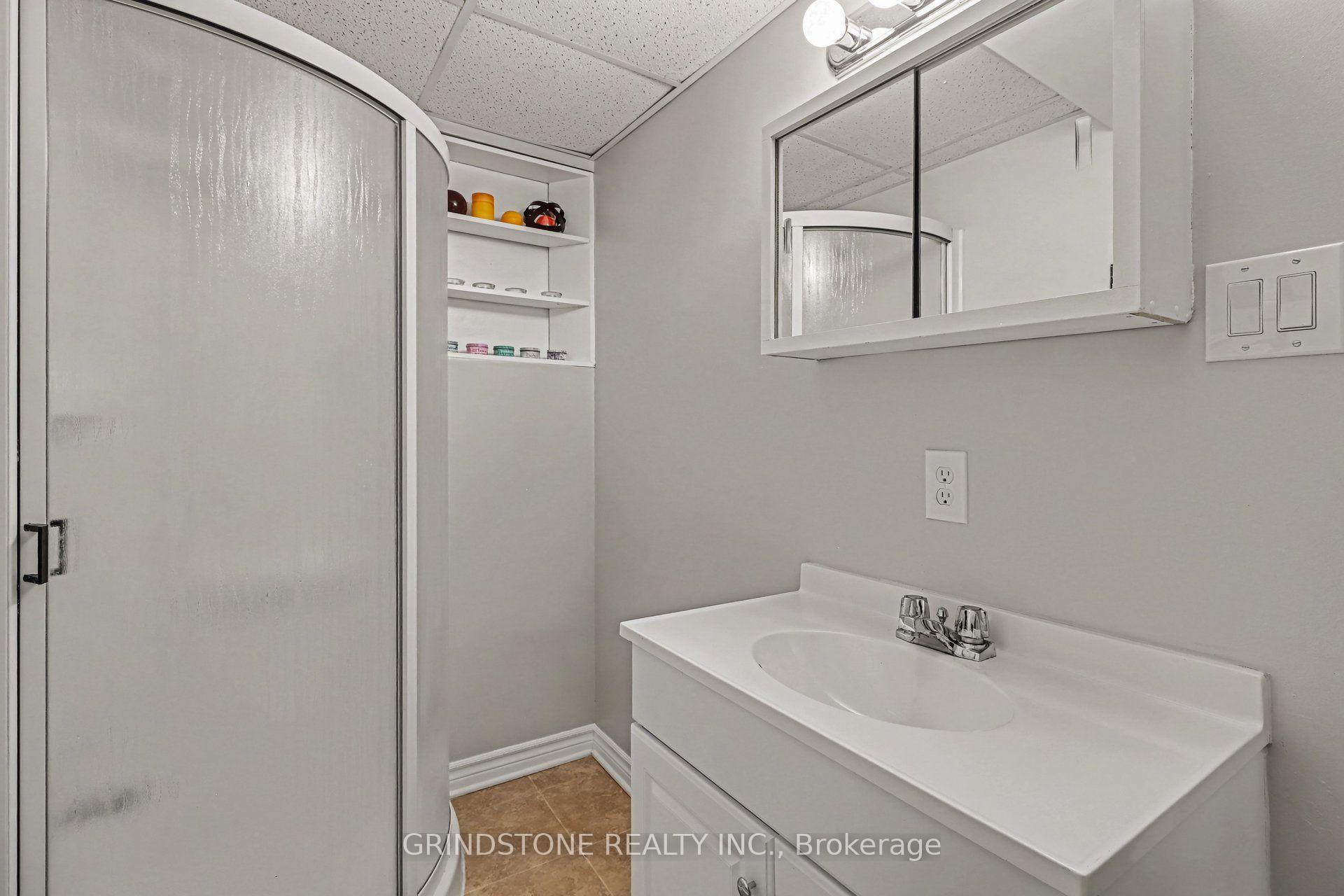 Photo 25 of 32 Rosegarden Crescent, Ottawa, Hunt Club Park/Greenboro — HOMEH