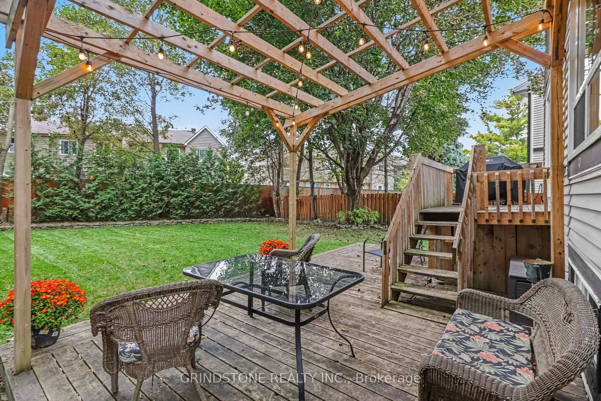 Photo 26 of 32 Rosegarden Crescent, Ottawa, Hunt Club Park/Greenboro — HOMEH