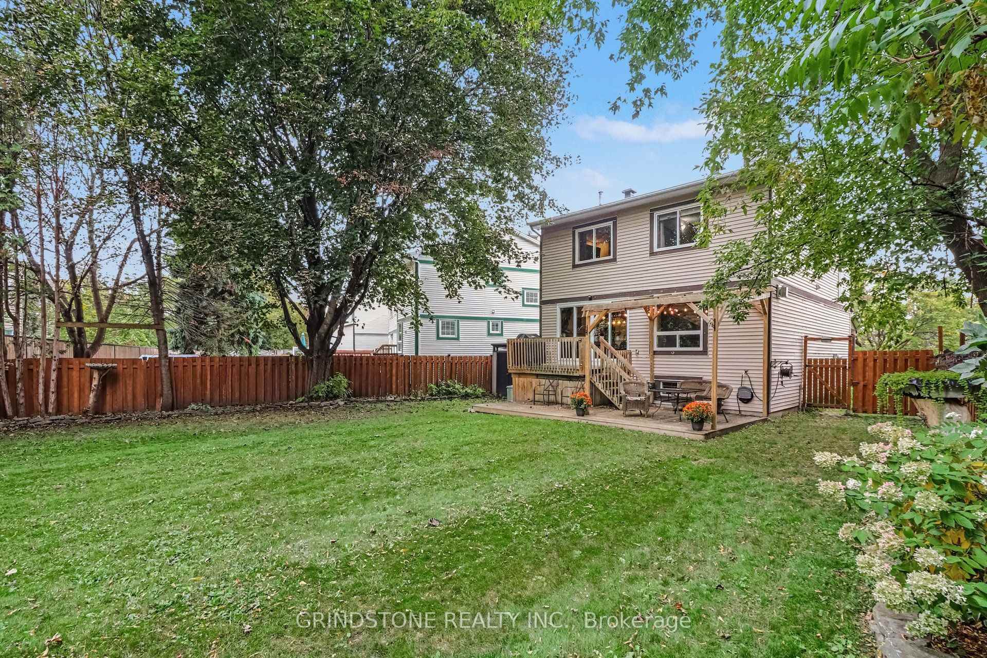 Photo 29 of 32 Rosegarden Crescent, Ottawa, Hunt Club Park/Greenboro — HOMEH