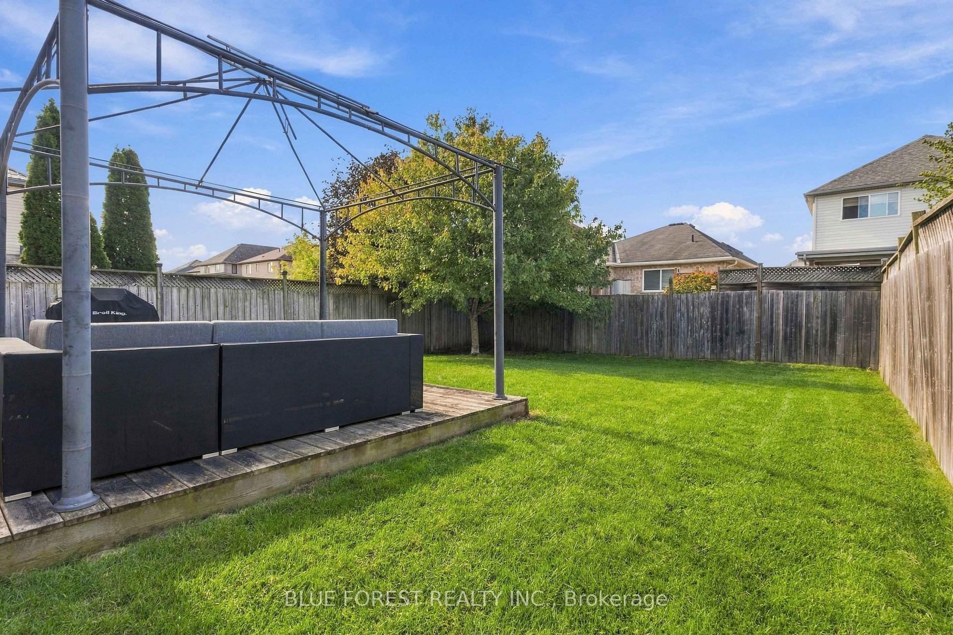 Photo 29 of 3224 Meadowgate Boulevard, London, South U — HOMEH