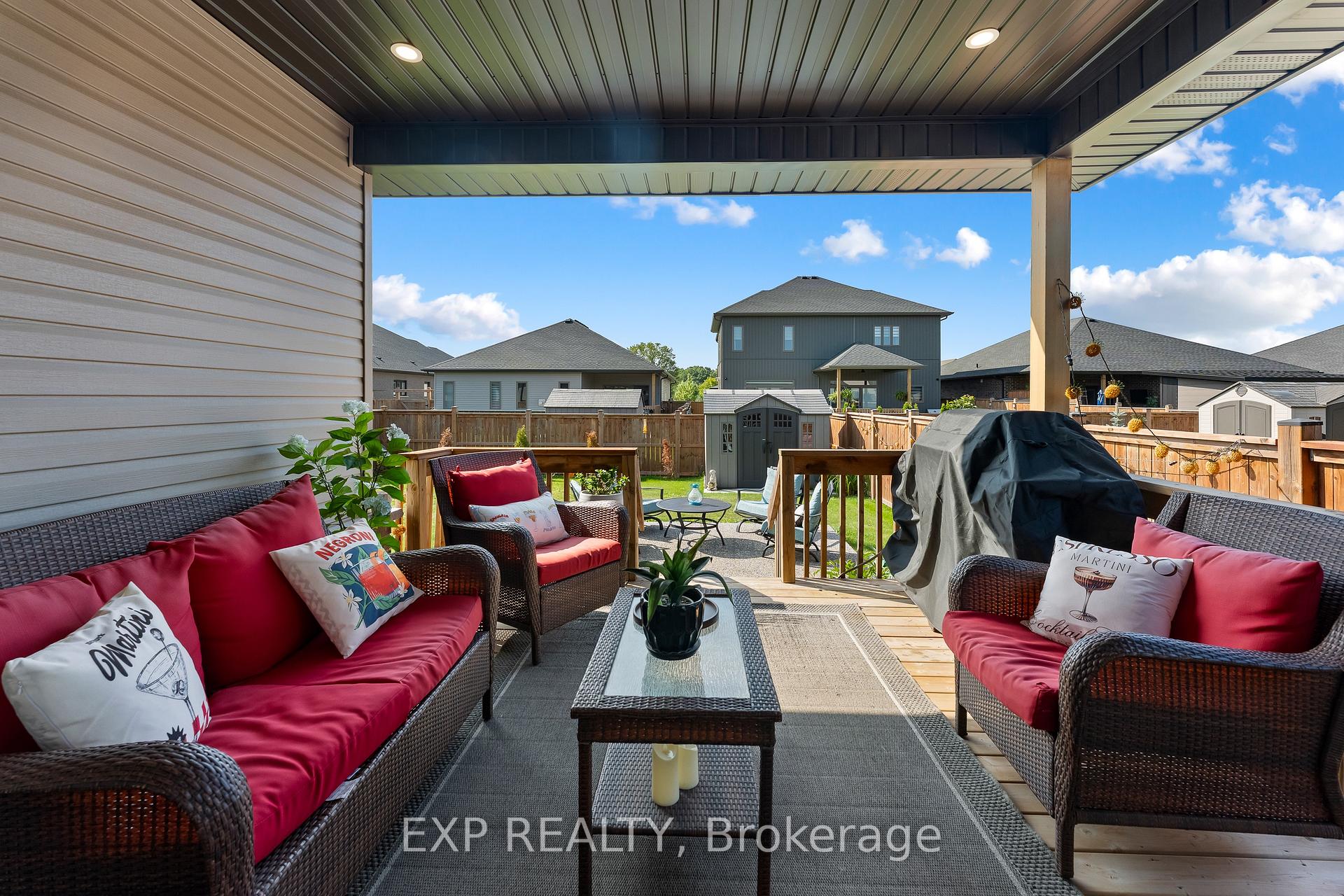 Photo 2 of 747 Gaiser Road, Welland, Coyle Creek — HOMEH