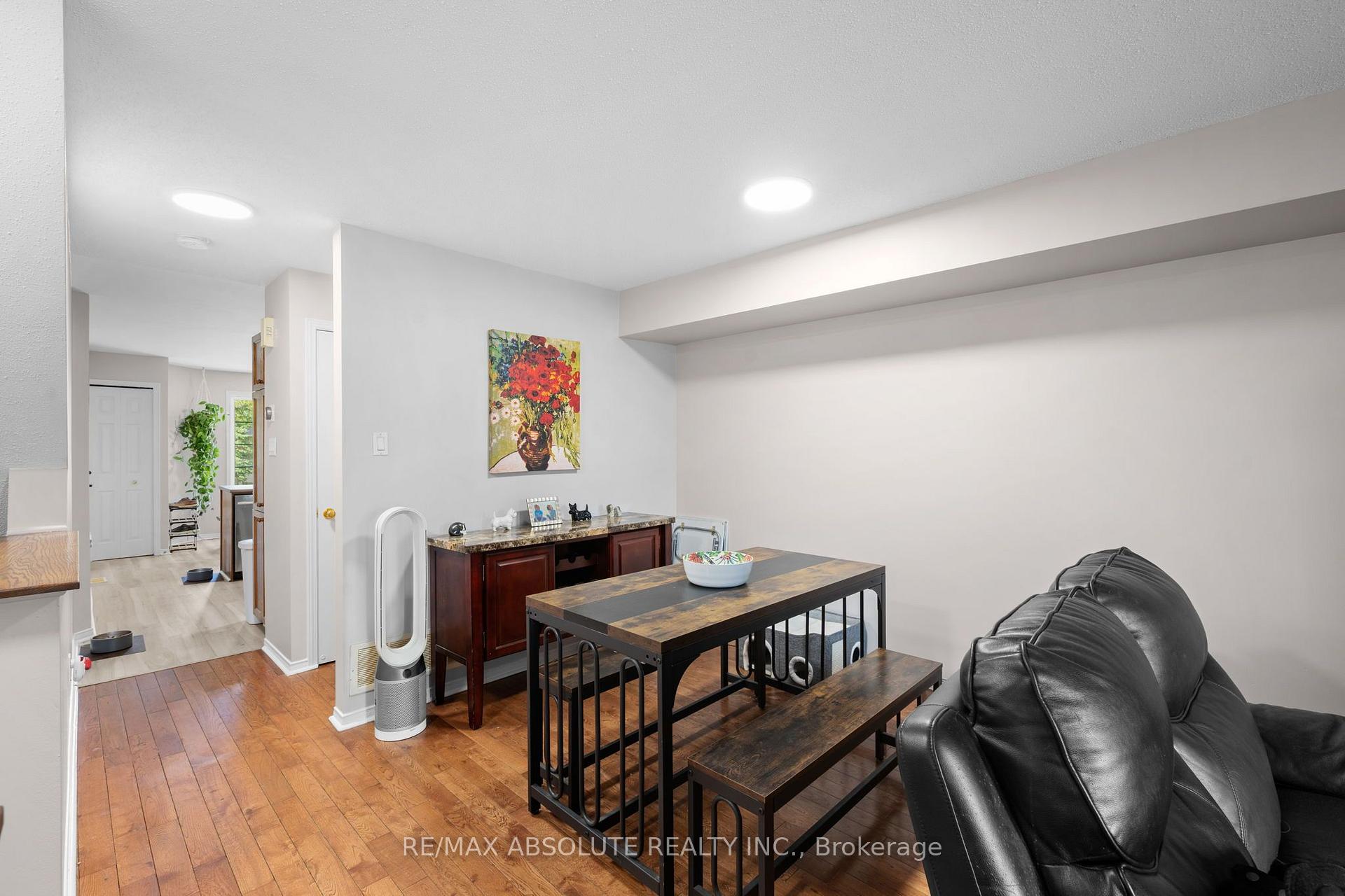 Photo 16 of Unit 2, 908 Longfields Drive, Ottawa, Barrhaven - Longfields — HOMEH