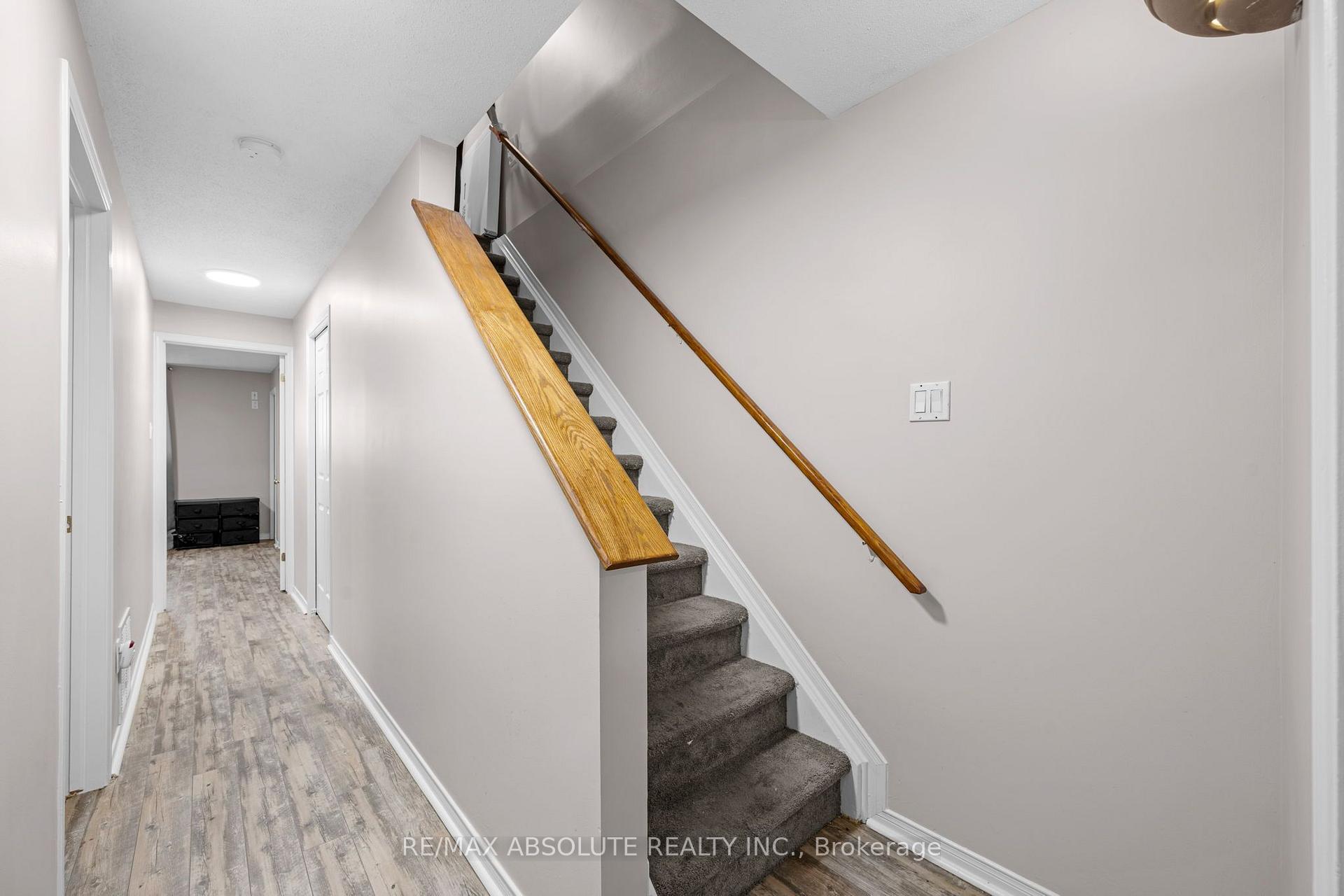 Photo 24 of Unit 2, 908 Longfields Drive, Ottawa, Barrhaven - Longfields — HOMEH