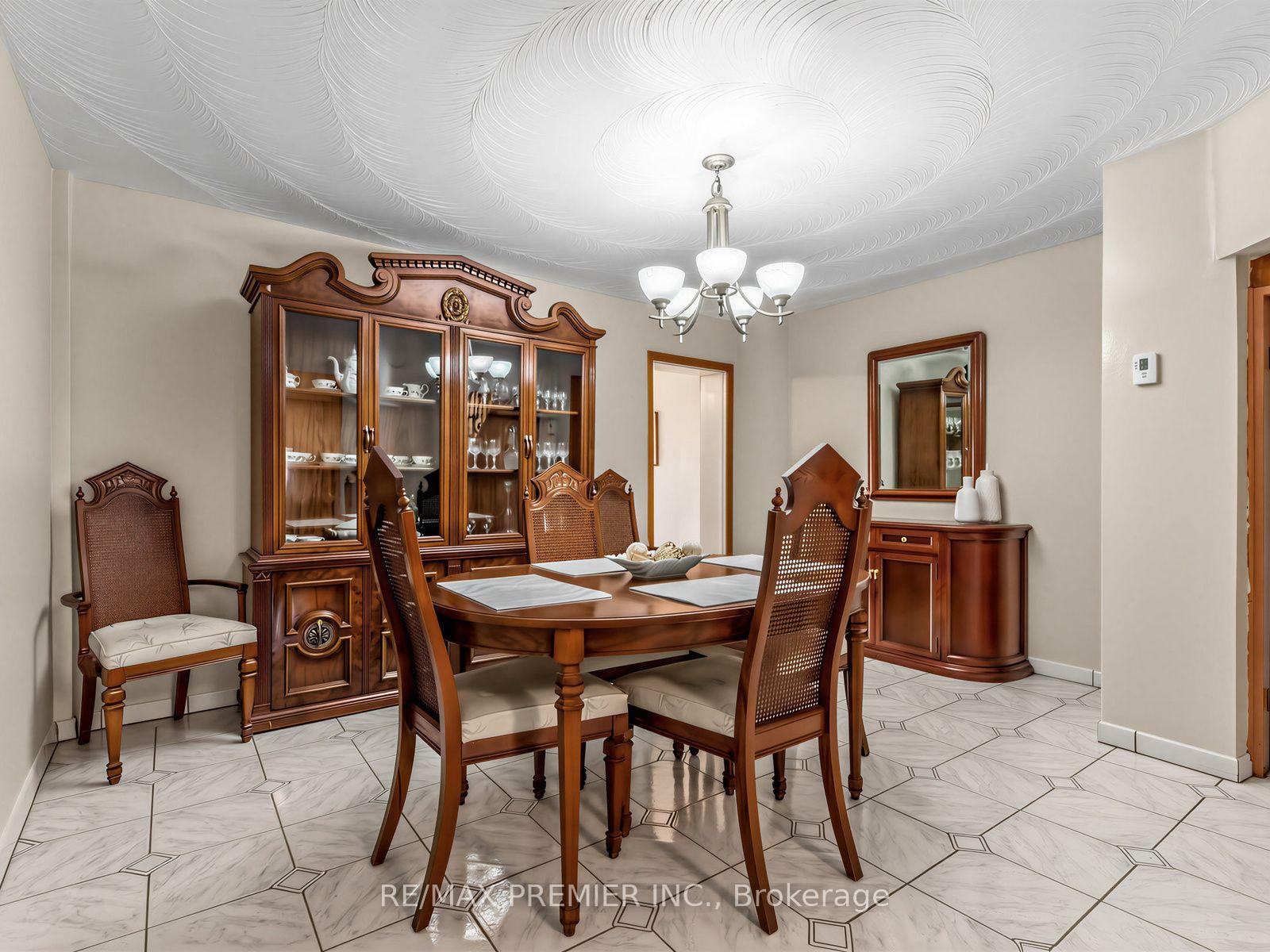 Photo 7 of 155 Ascot Avenue, Toronto, Corso Italia-Davenport — HOMEH
