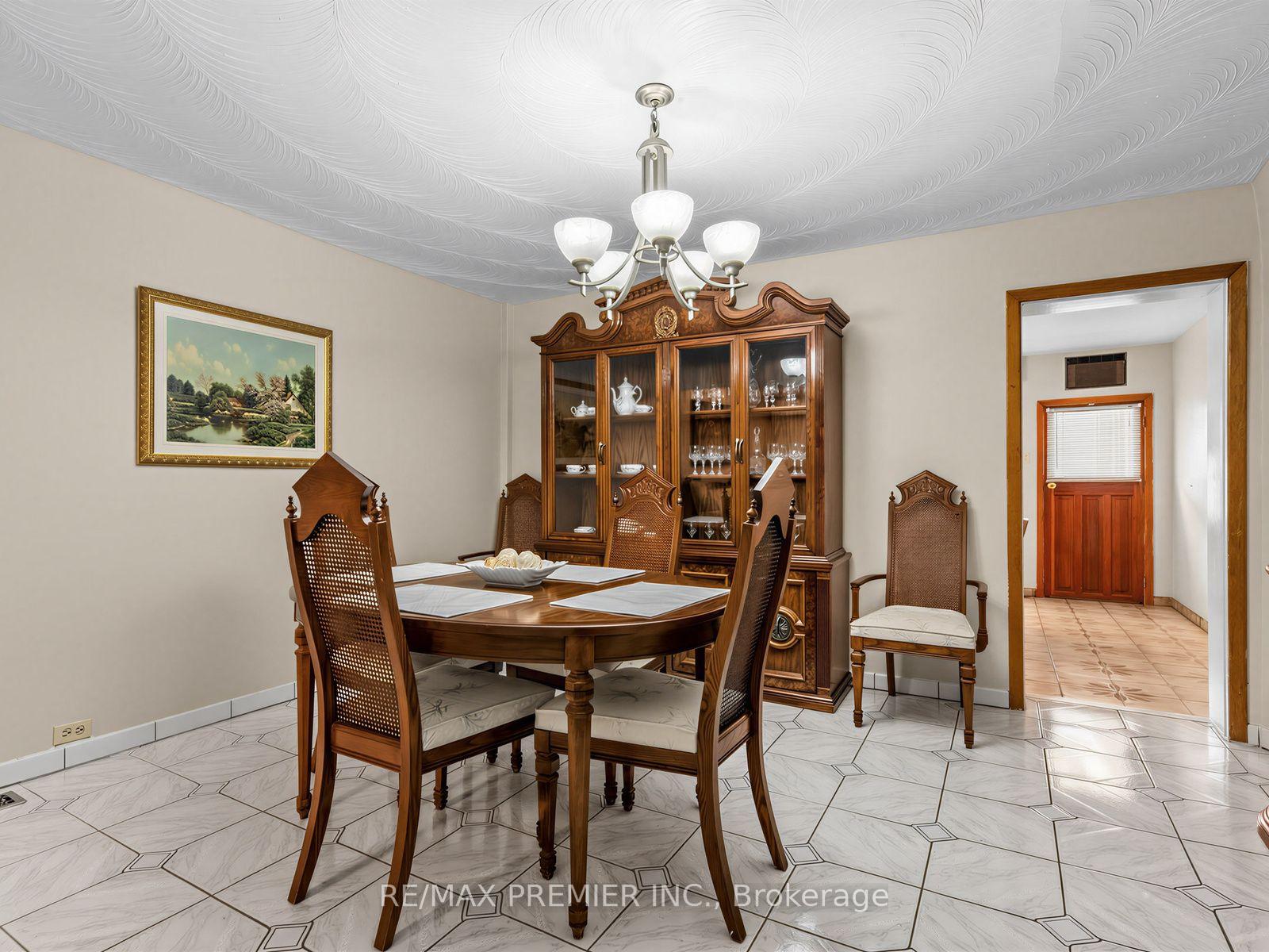 Photo 9 of 155 Ascot Avenue, Toronto, Corso Italia-Davenport — HOMEH