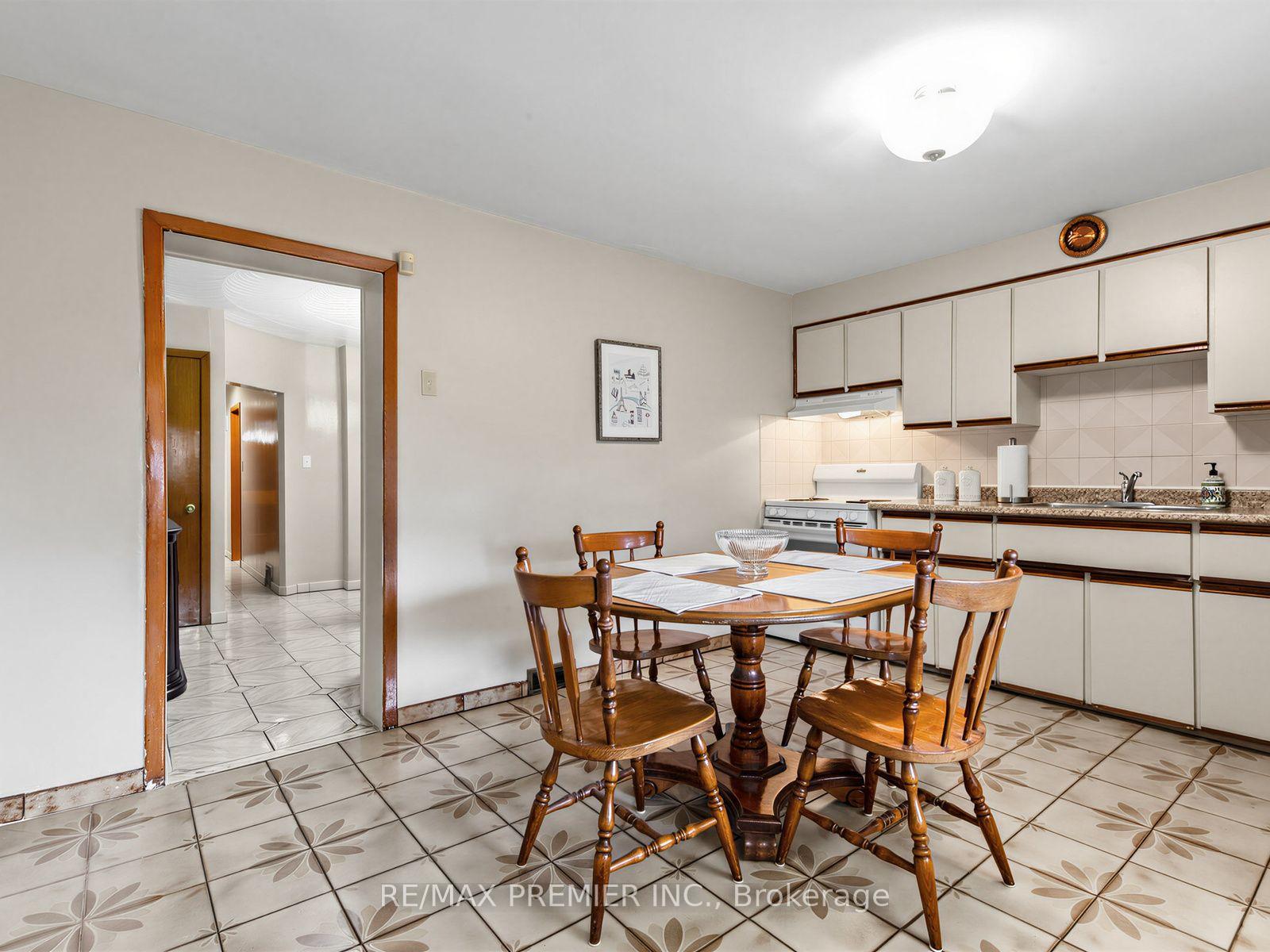 Photo 11 of 155 Ascot Avenue, Toronto, Corso Italia-Davenport — HOMEH