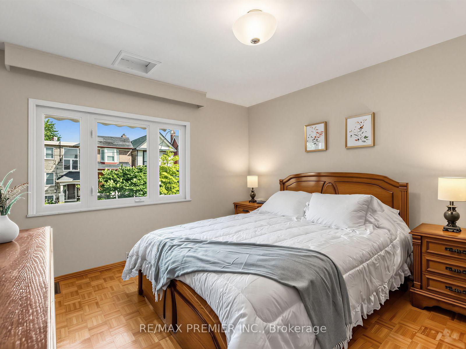 Photo 16 of 155 Ascot Avenue, Toronto, Corso Italia-Davenport — HOMEH