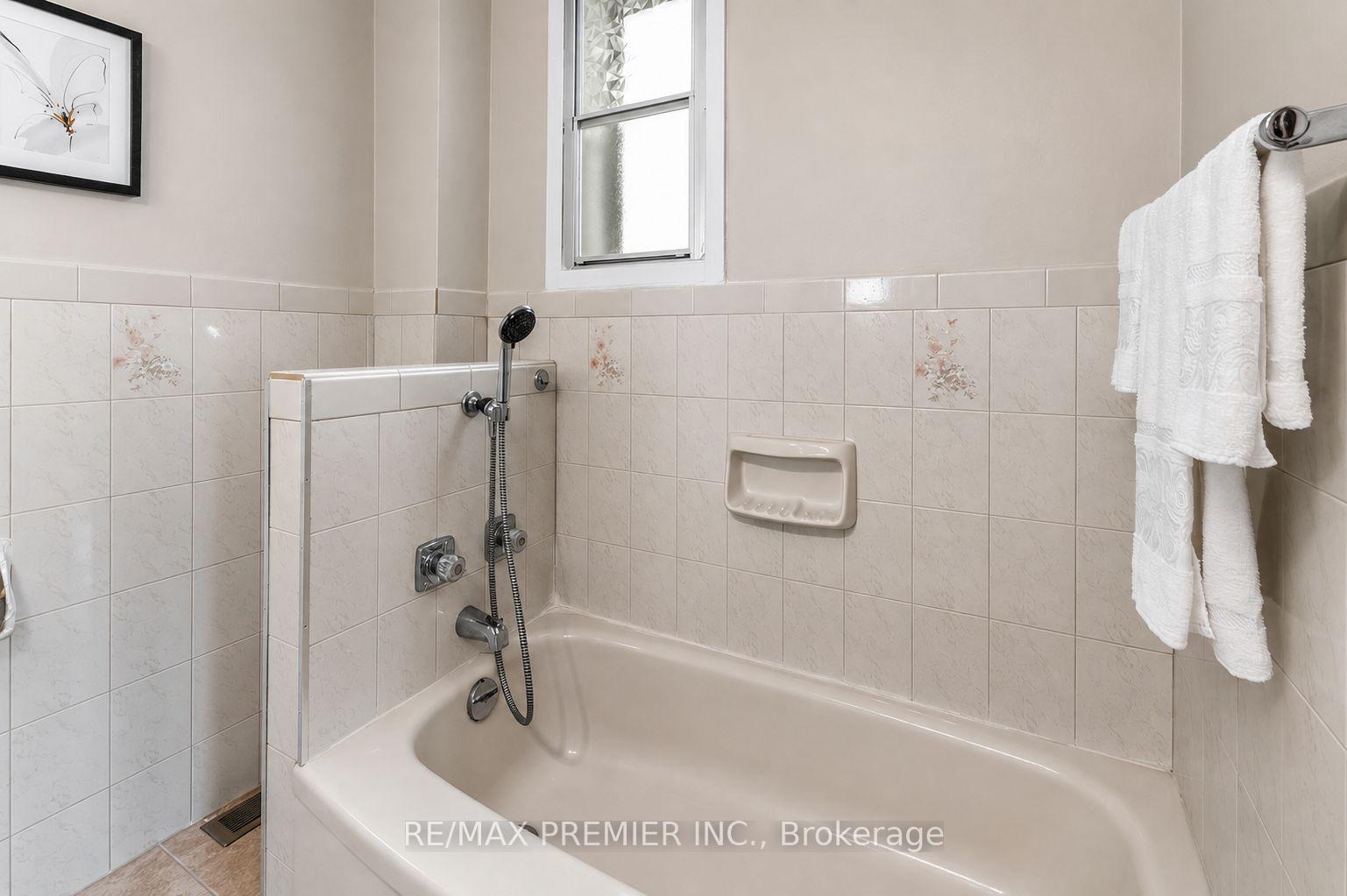 Photo 20 of 155 Ascot Avenue, Toronto, Corso Italia-Davenport — HOMEH