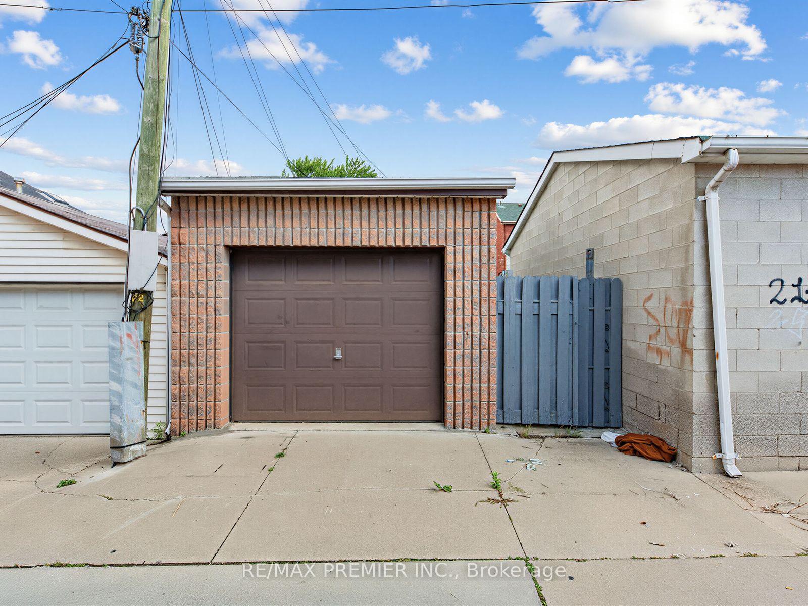 Photo 28 of 155 Ascot Avenue, Toronto, Corso Italia-Davenport — HOMEH