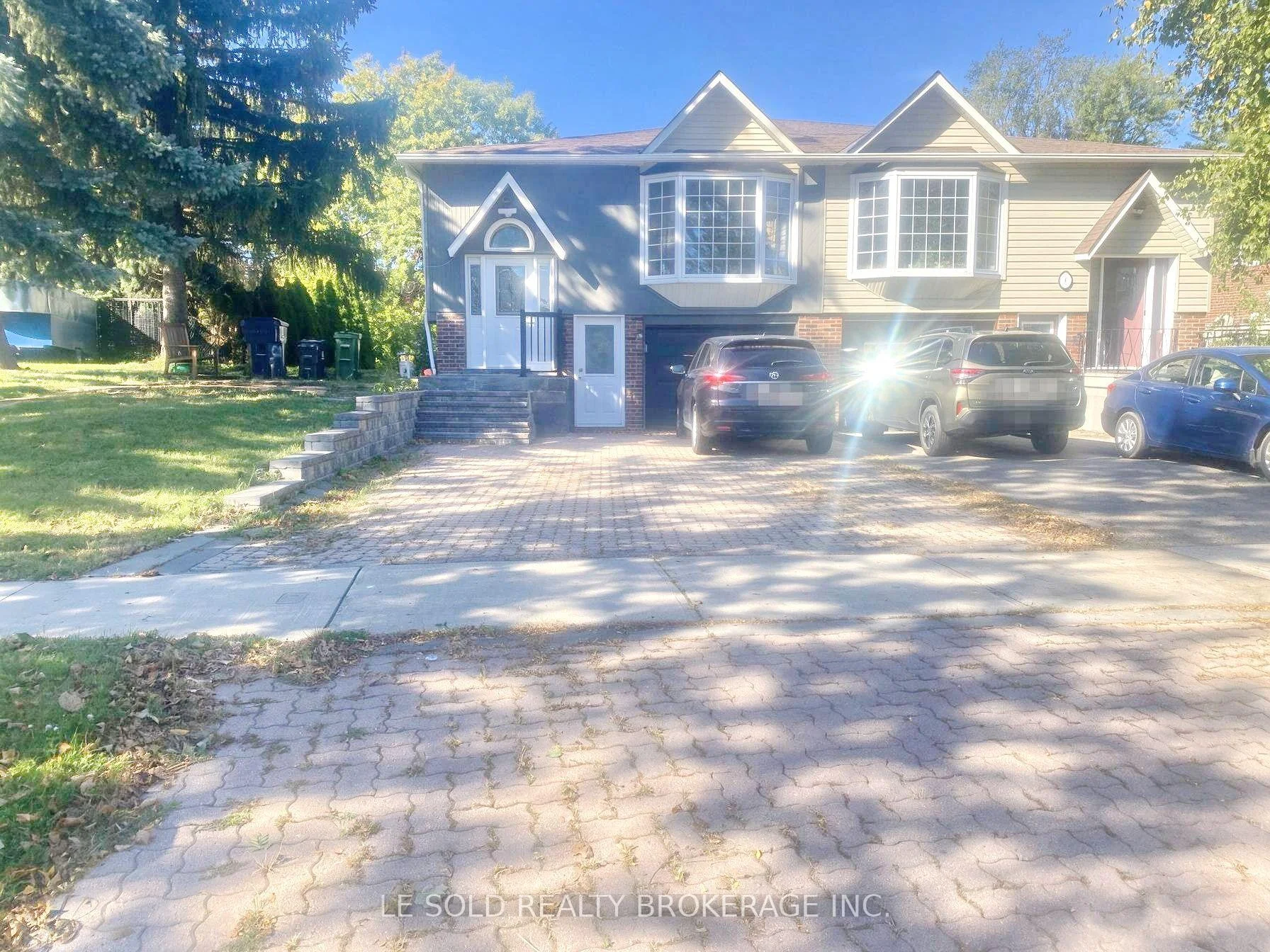 Photo 1 of Unit Upper, 2 Chipwood Crescent, North York, Pleasant View — HOMEH