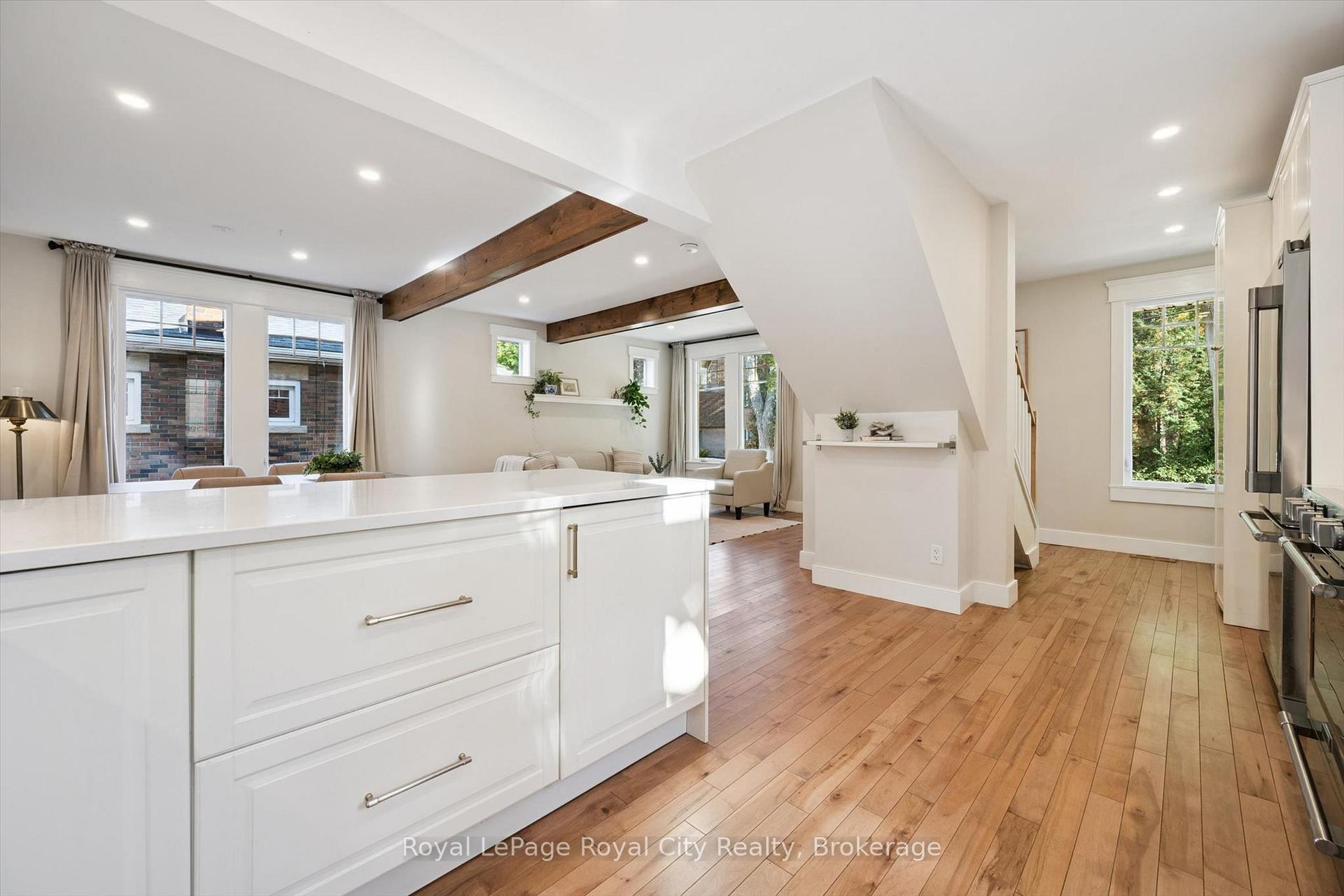Photo 12 of 31 James Street W, Guelph, Dovercliffe Park/Old University — HOMEH