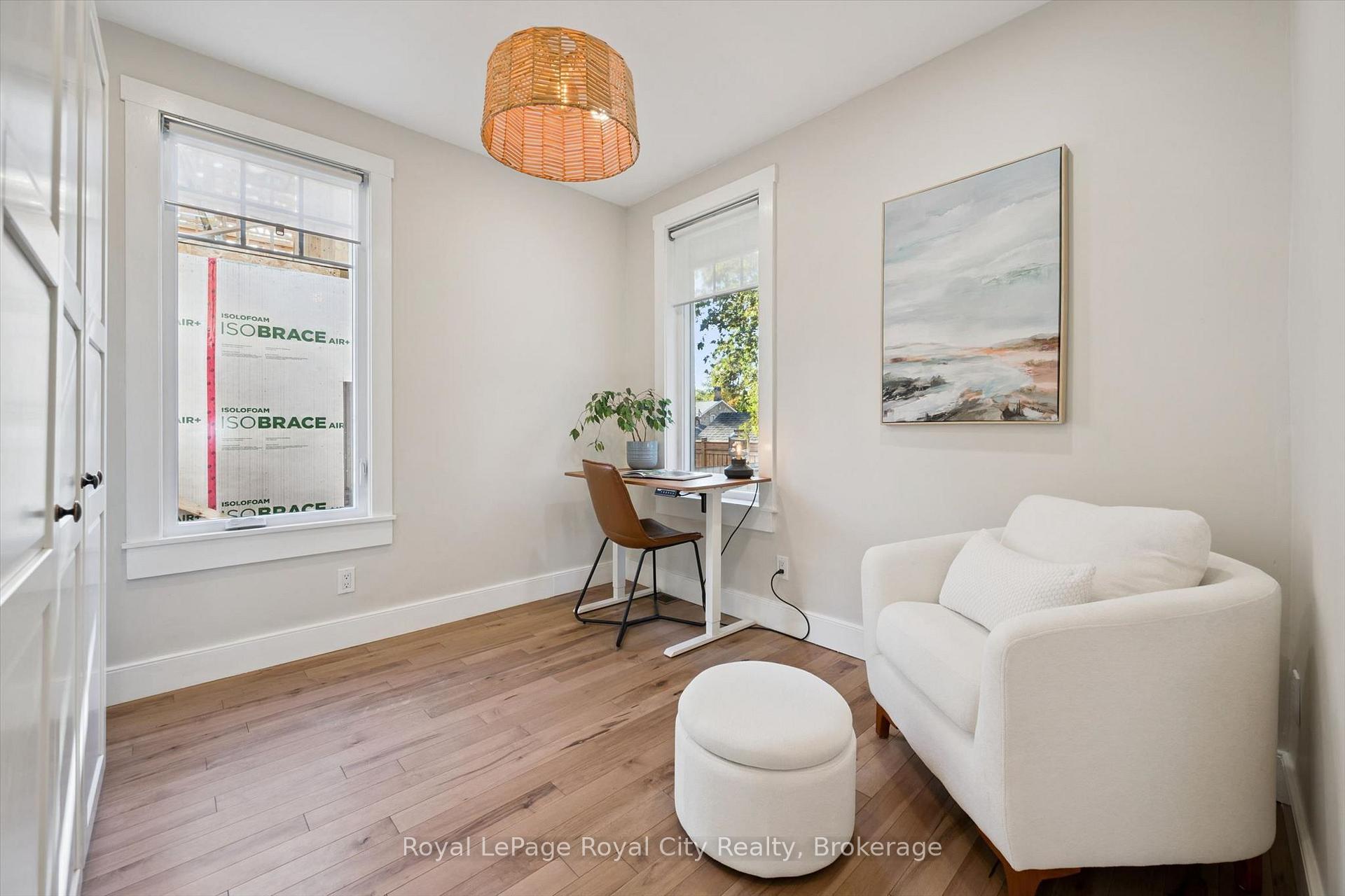 Photo 17 of 31 James Street W, Guelph, Dovercliffe Park/Old University — HOMEH