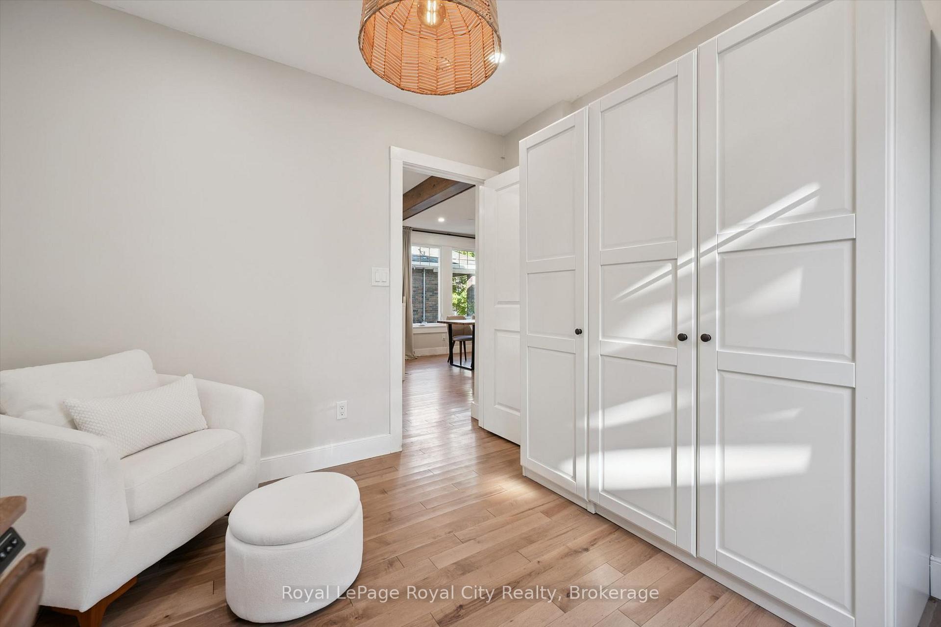 Photo 18 of 31 James Street W, Guelph, Dovercliffe Park/Old University — HOMEH