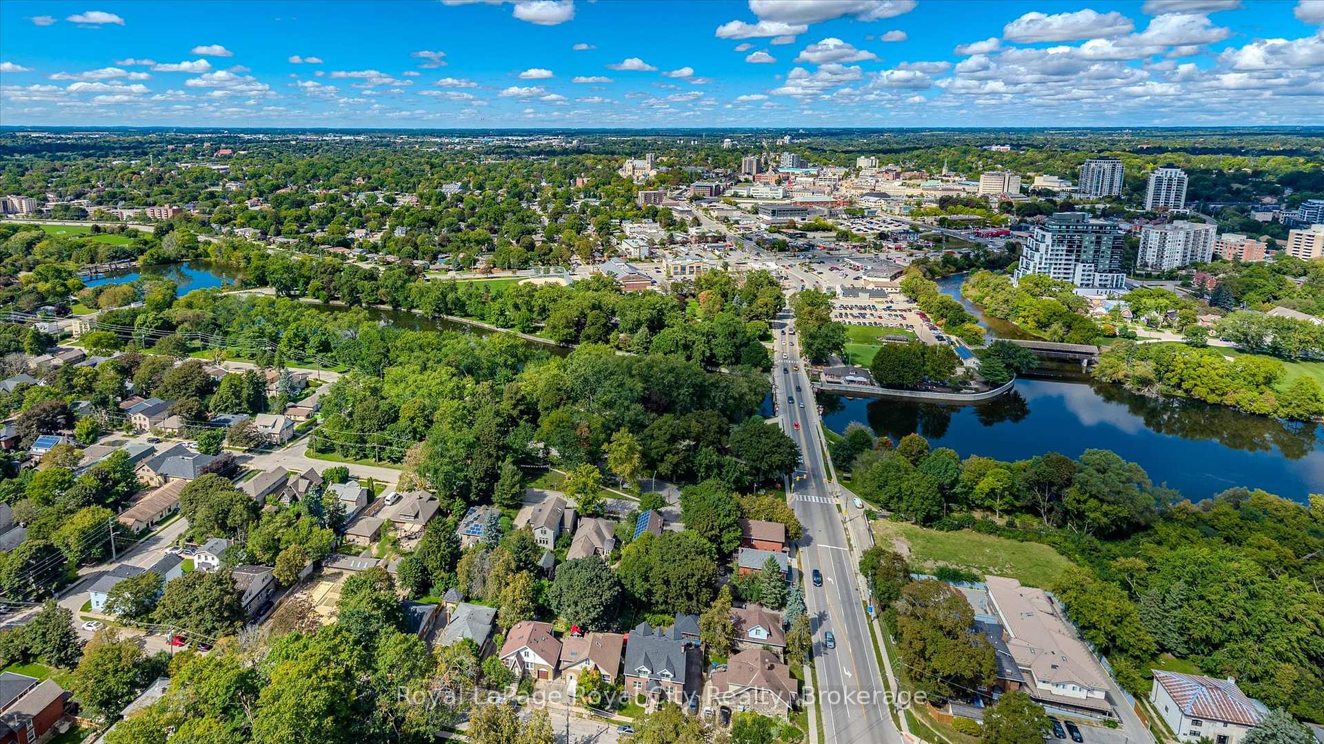 Photo 43 of 31 James Street W, Guelph, Dovercliffe Park/Old University — HOMEH