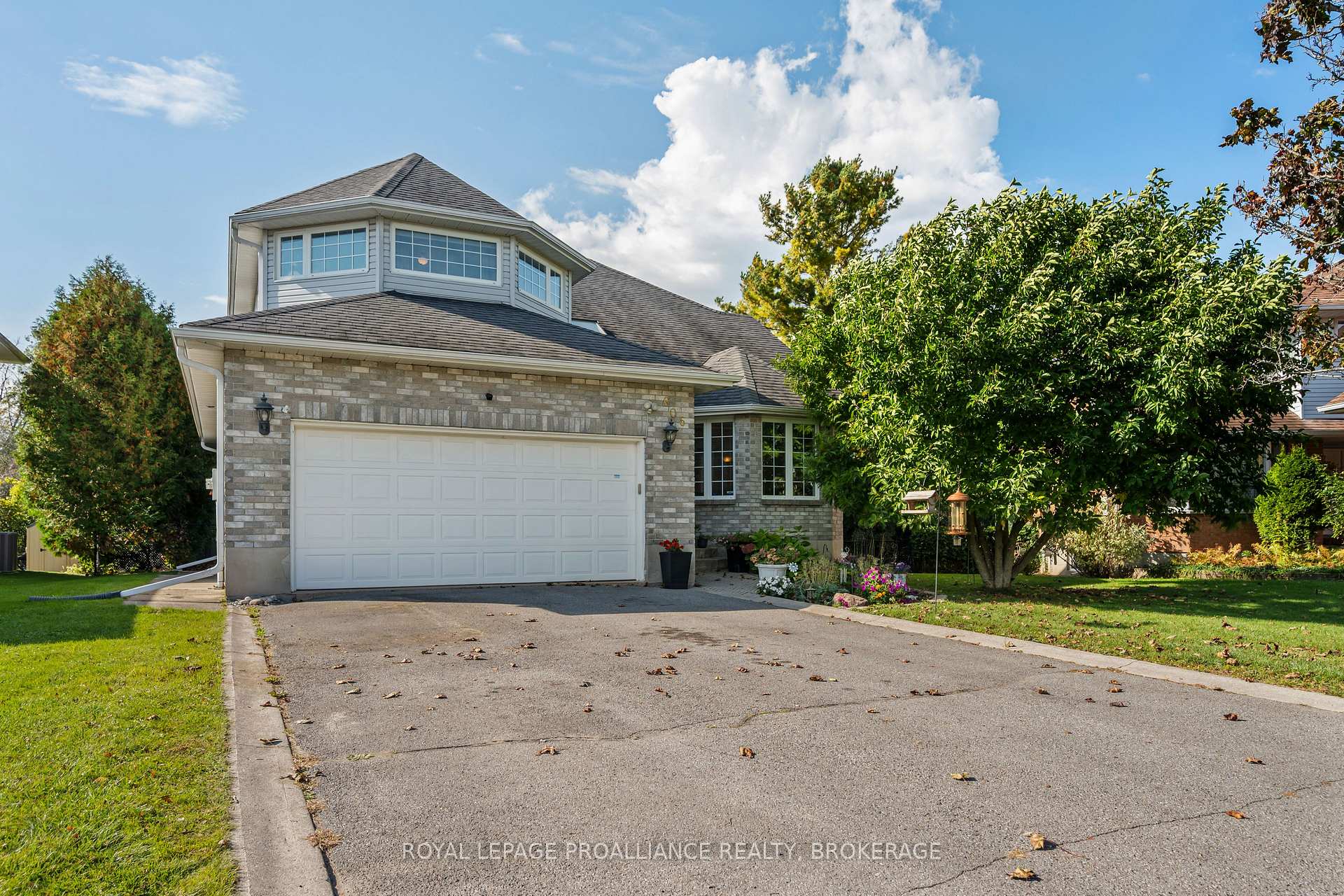 Photo of 605 Fernmoor Drive