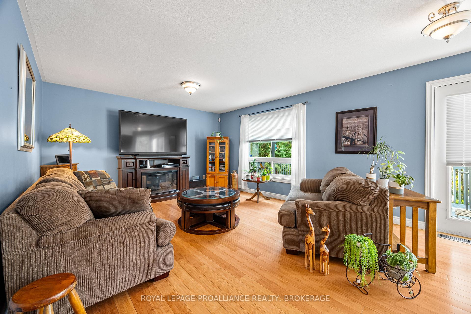 Photo 13 of 605 Fernmoor Drive, Kingston, East Gardiners Rd — HOMEH