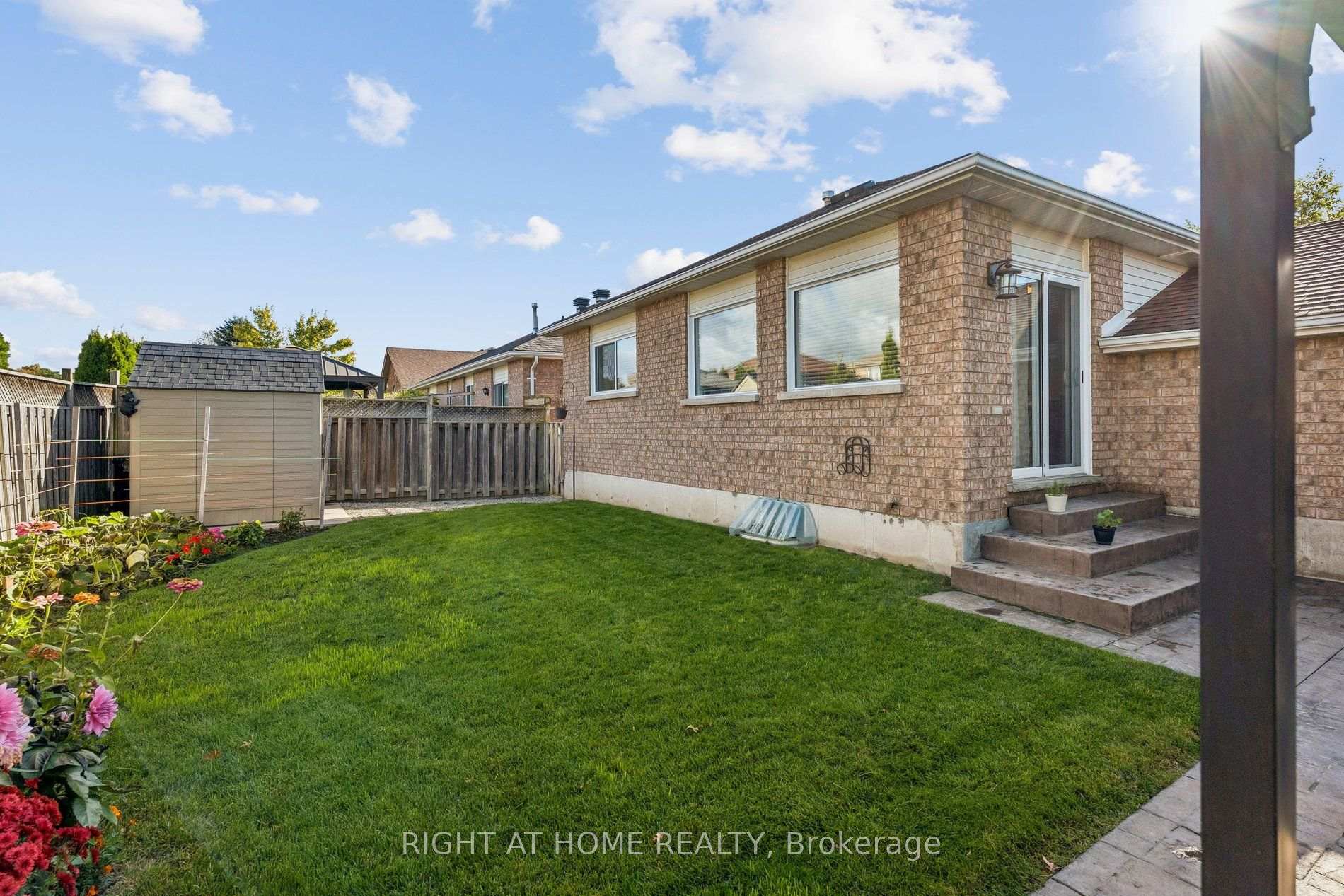 Photo 45 of 12 Player Drive, Barrie, East Bayfield — HOMEH