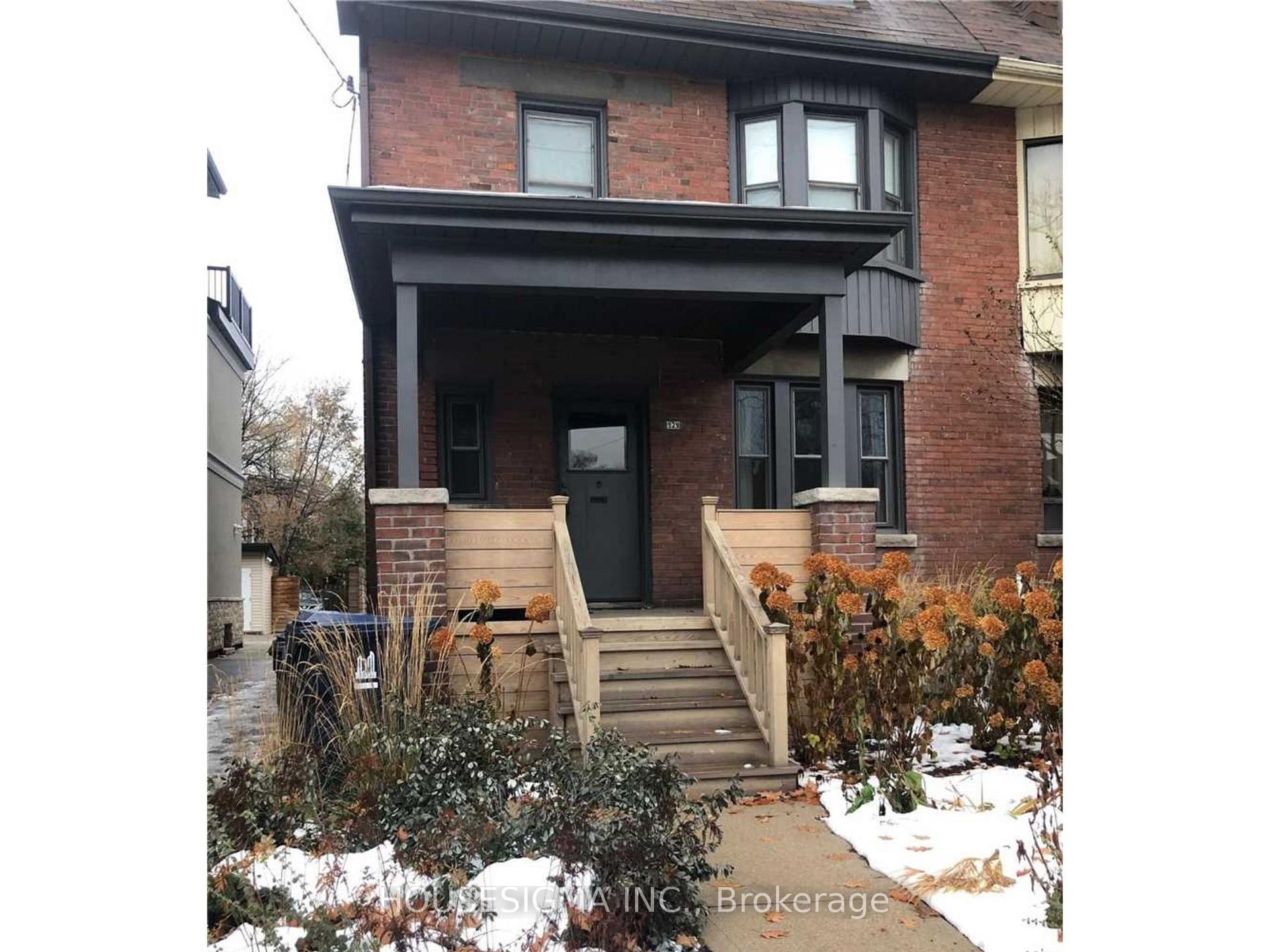 Photo of 529 Runnymede Road
