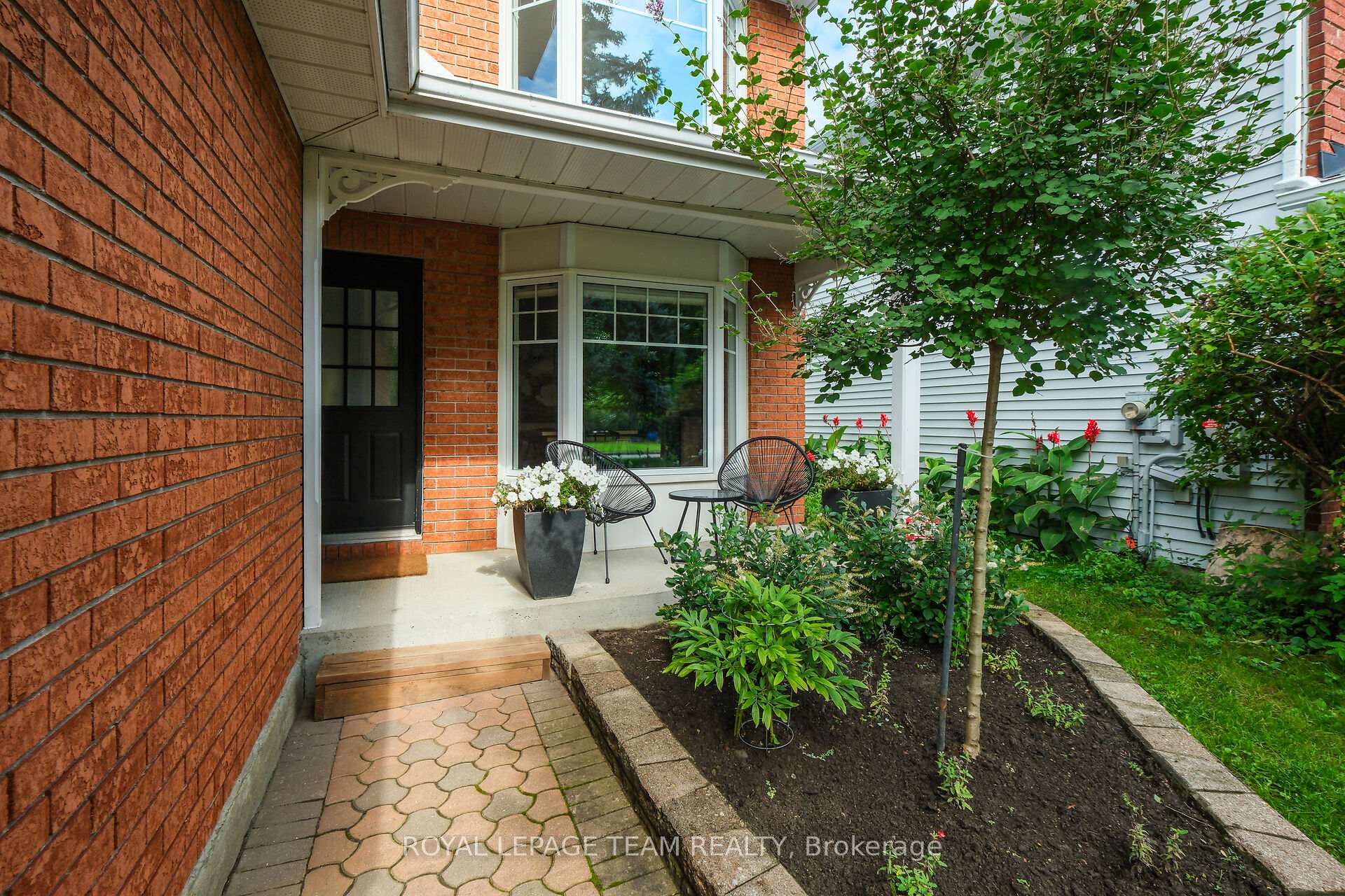 Photo 3 of 47 Dossetter Way, Ottawa, Hunt Club Park — HOMEH