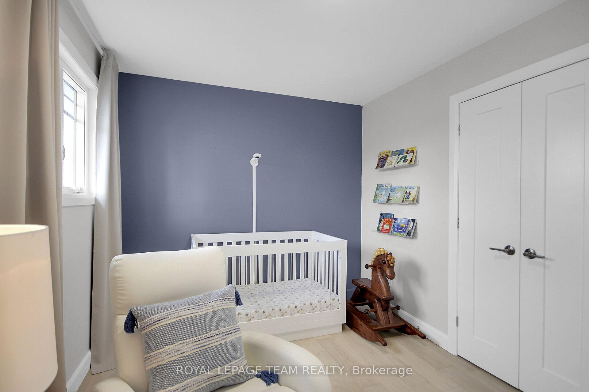 Photo 31 of 47 Dossetter Way, Ottawa, Hunt Club Park — HOMEH