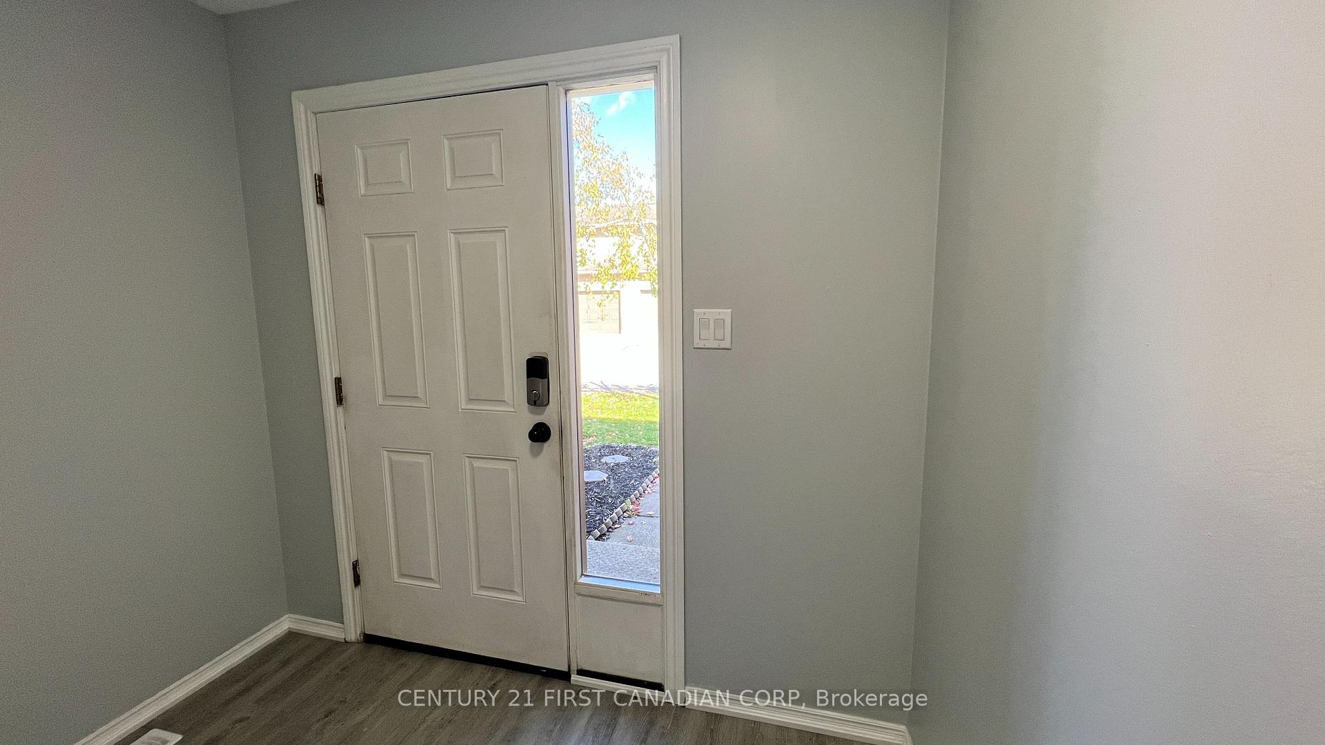 Photo 3 of Unit 61, 1199 Hamilton Road, London, East P — HOMEH