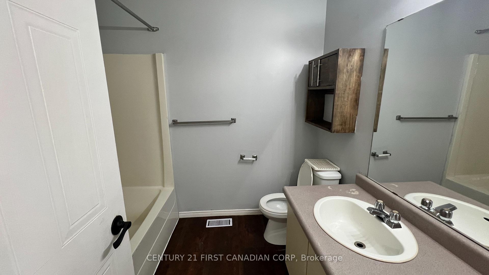 Photo 16 of Unit 61, 1199 Hamilton Road, London, East P — HOMEH
