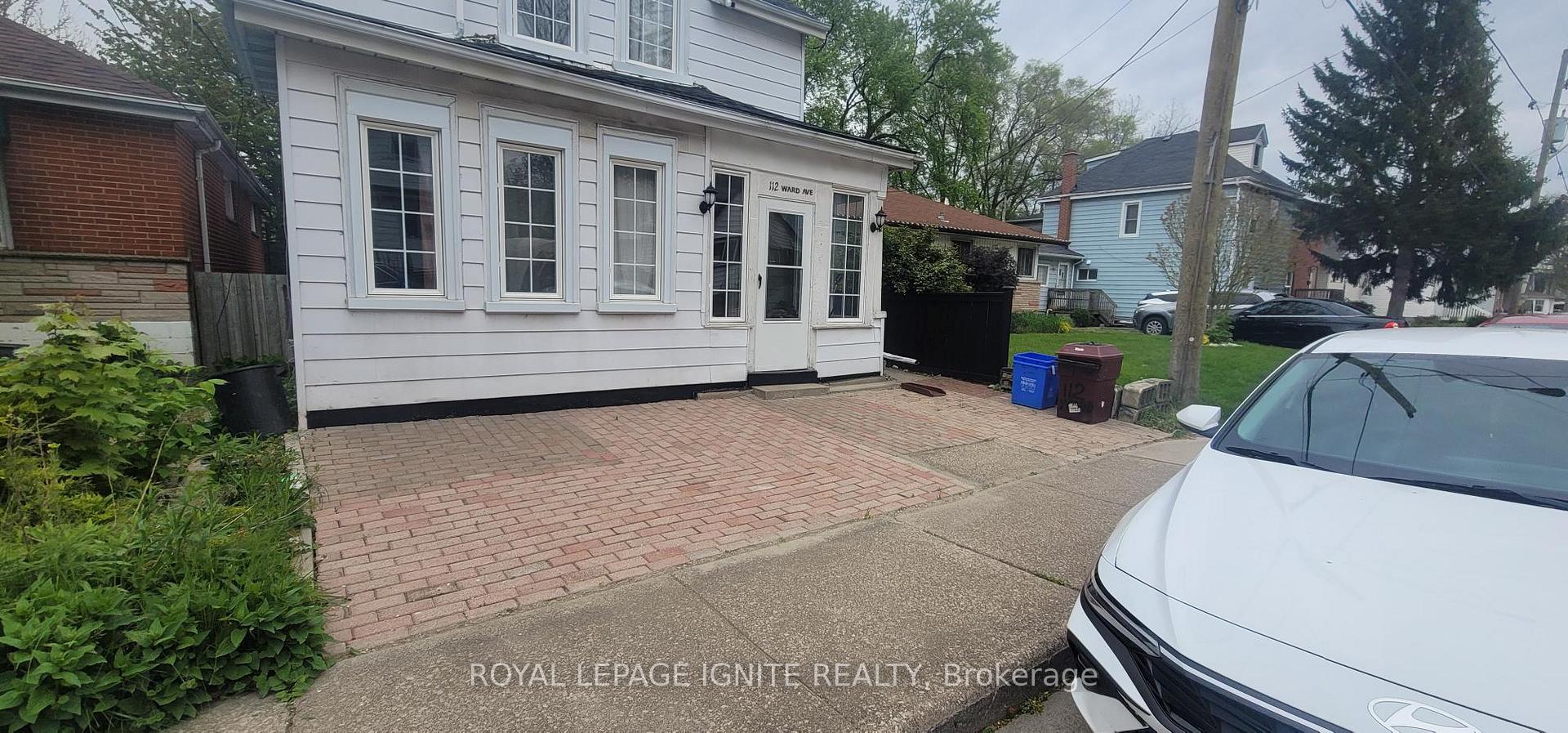 Photo 2 of 112 Ward Avenue, Hamilton, Ainslie Wood — HOMEH