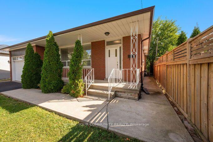 Photo 3 of 3 Indianola Drive, Etobicoke, Eringate-Centennial-West Deane — HOMEH