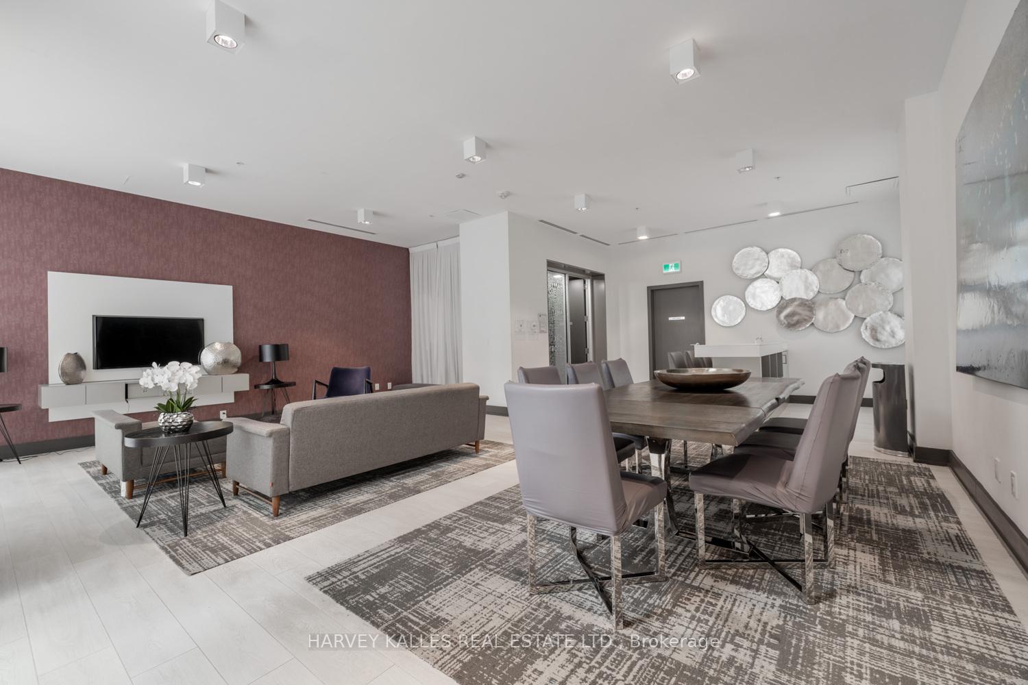 Photo 16 of Unit 202, 68 Merton Street, Toronto, Mount Pleasant West — HOMEH