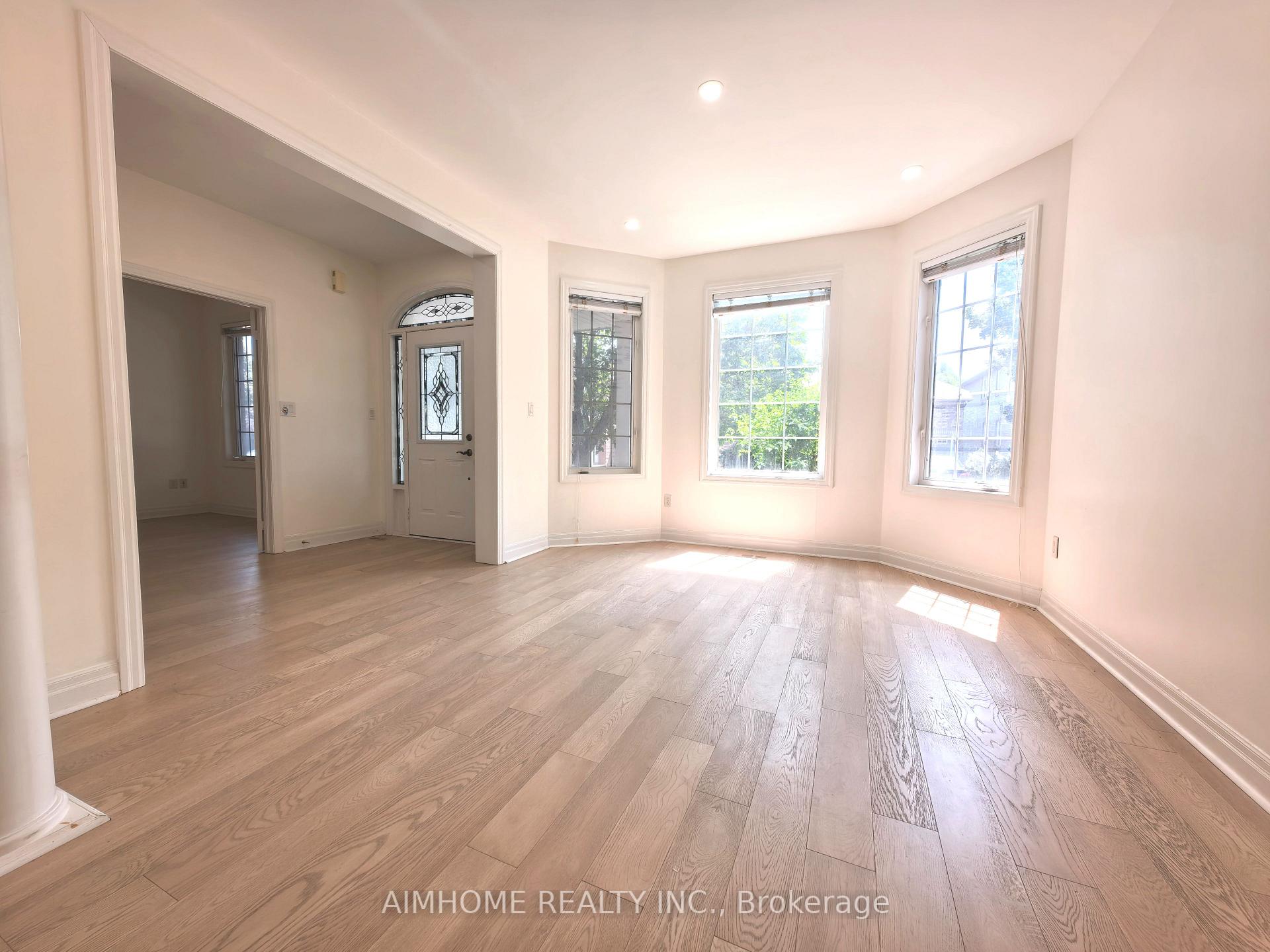 Photo 4 of 2173 Highcliffe Way, Oakville, Westmount — HOMEH