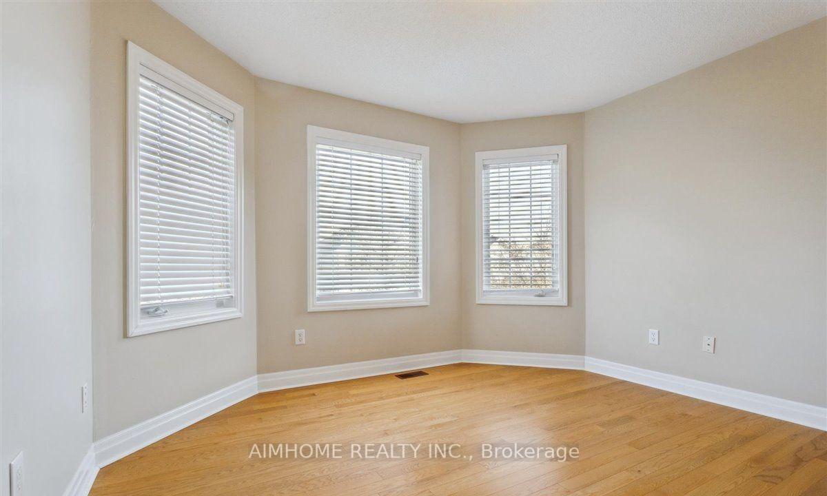 Photo 21 of 2173 Highcliffe Way, Oakville, Westmount — HOMEH