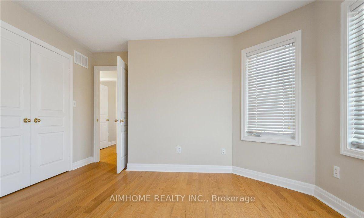 Photo 22 of 2173 Highcliffe Way, Oakville, Westmount — HOMEH
